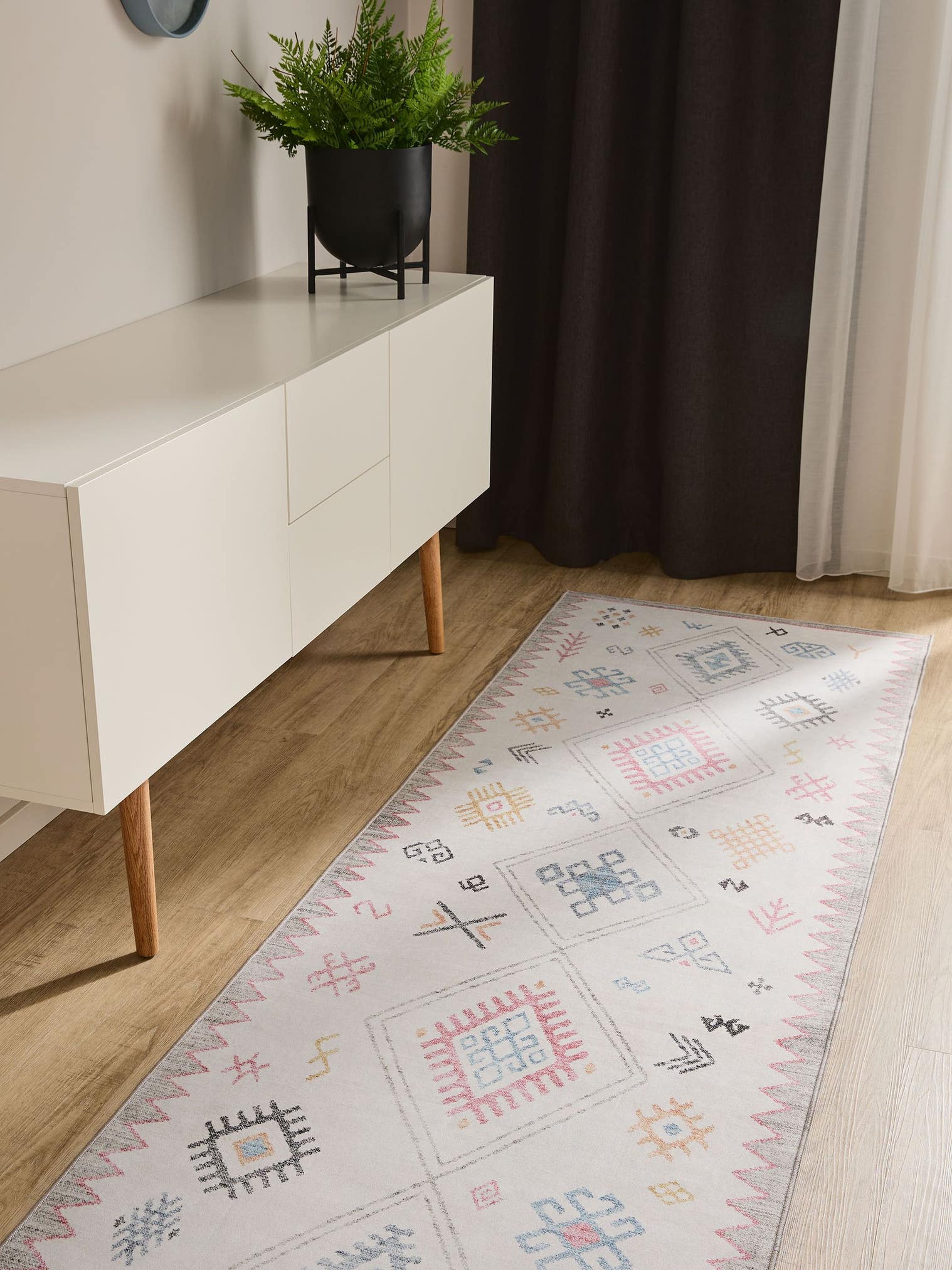 Alfombra de 100% Poliéster en Multicolor con un pelo de {{Placeholder_Pile Height}} de altura de benuta Basic