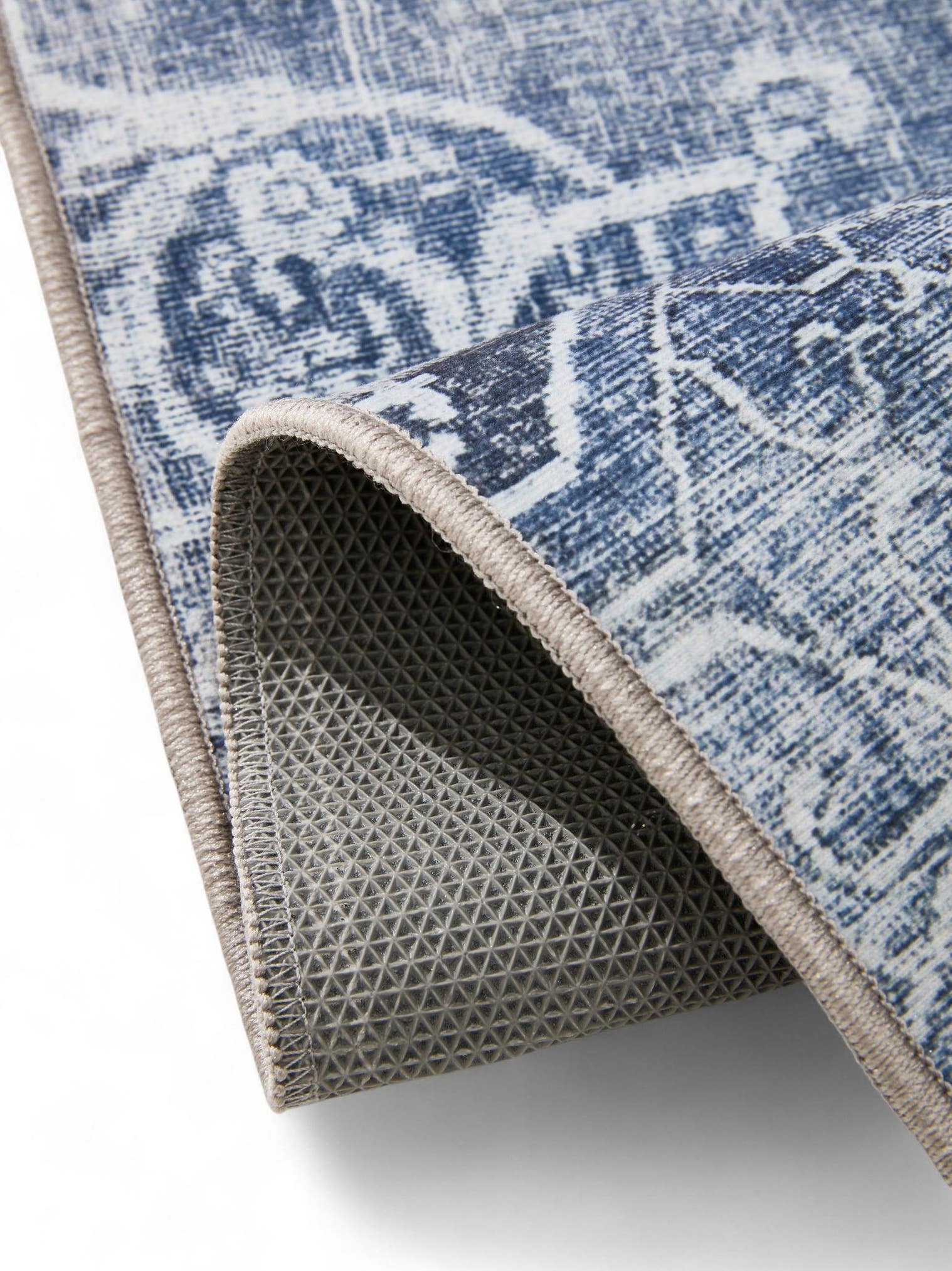 Tapis en 100% Polyester en Bleu avec une pile de 1- 5 mm de hauteur de benuta Basic