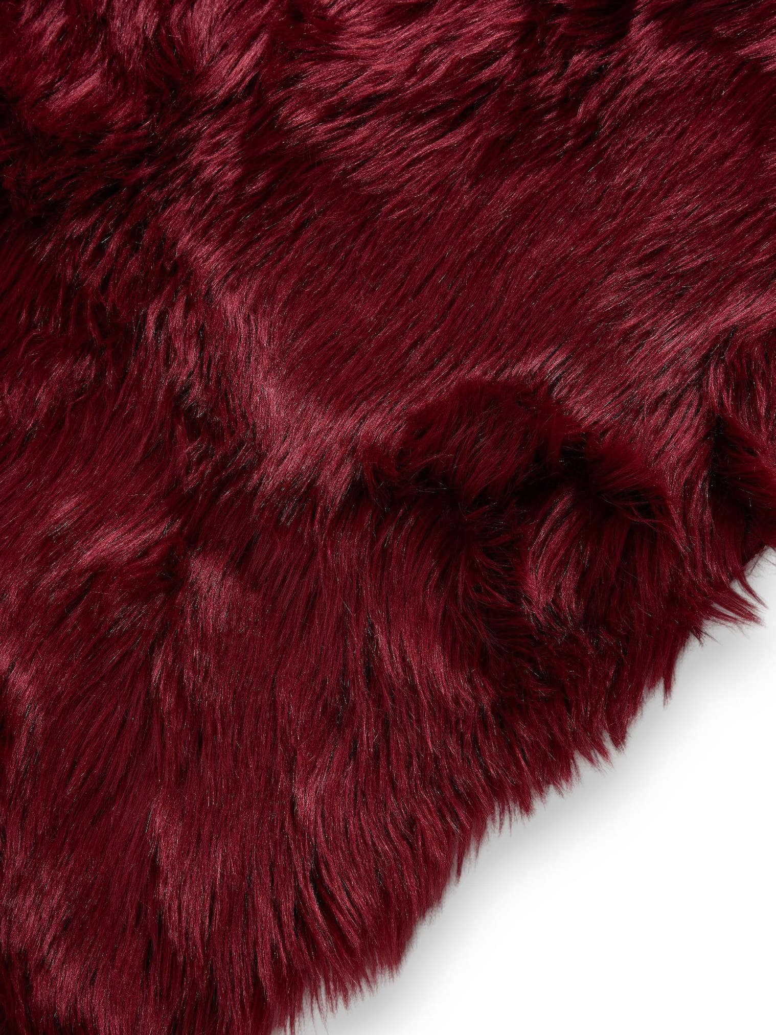 Tappeto di 70% Poliacrilico, 30% Poliestere in Rosso con pelo alto 51 - 60 mm da benuta Pop