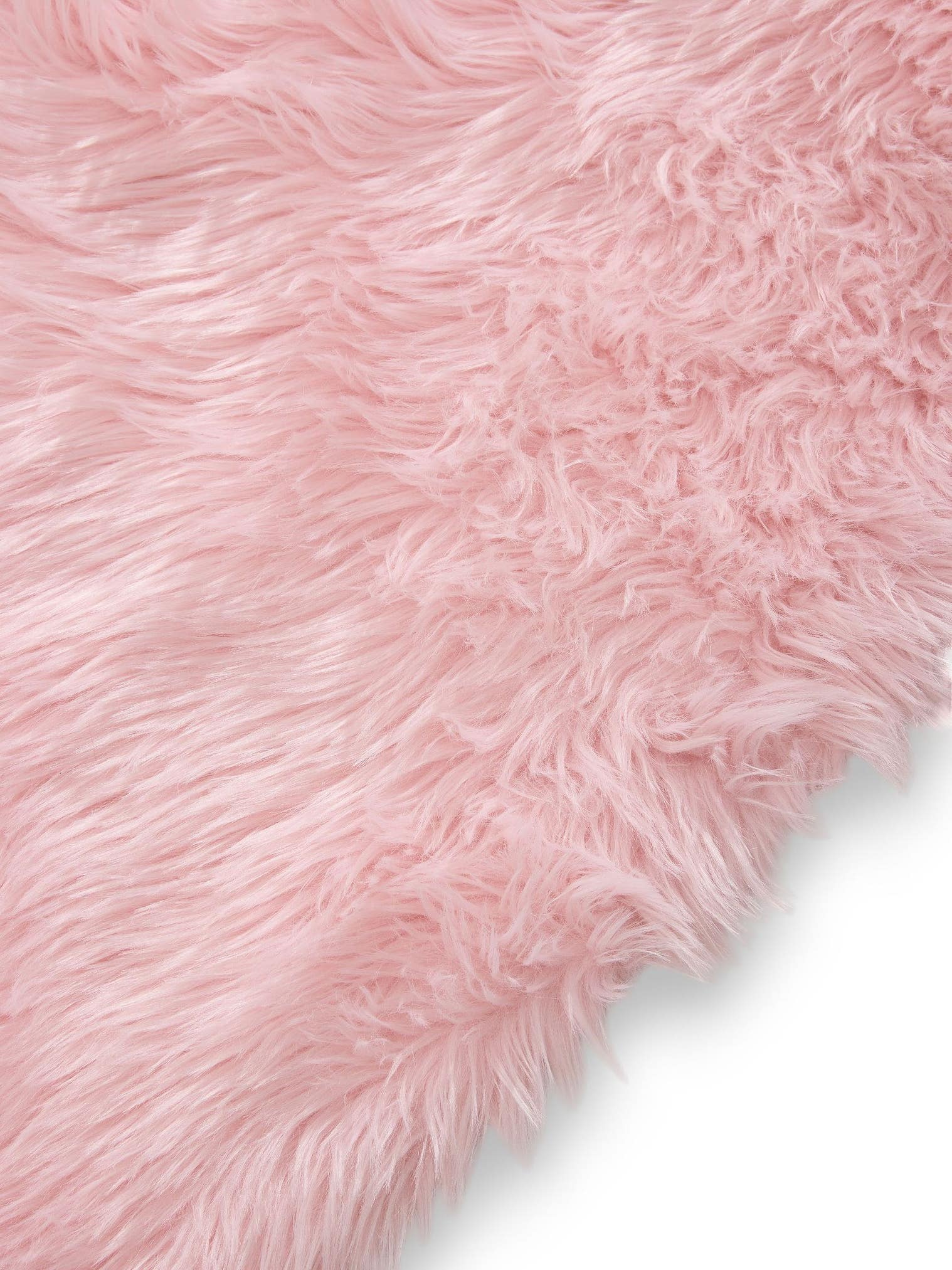 Tappeto di 70% Poliacrilico, 30% Poliestere in Rosa con pelo alto 51 - 60 mm da benuta Pop