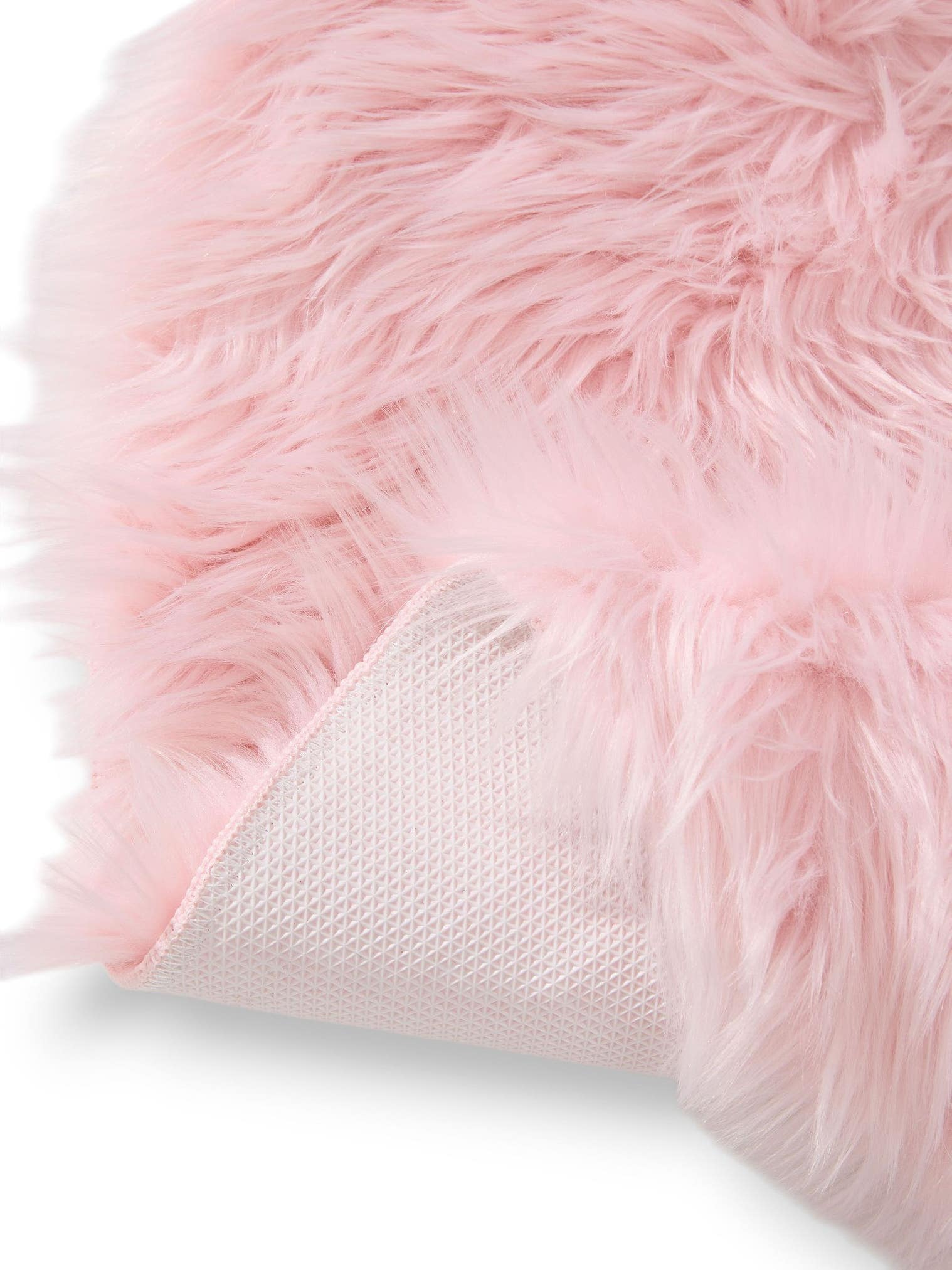 Tappeto di 70% Poliacrilico, 30% Poliestere in Rosa con pelo alto 51 - 60 mm da benuta Pop
