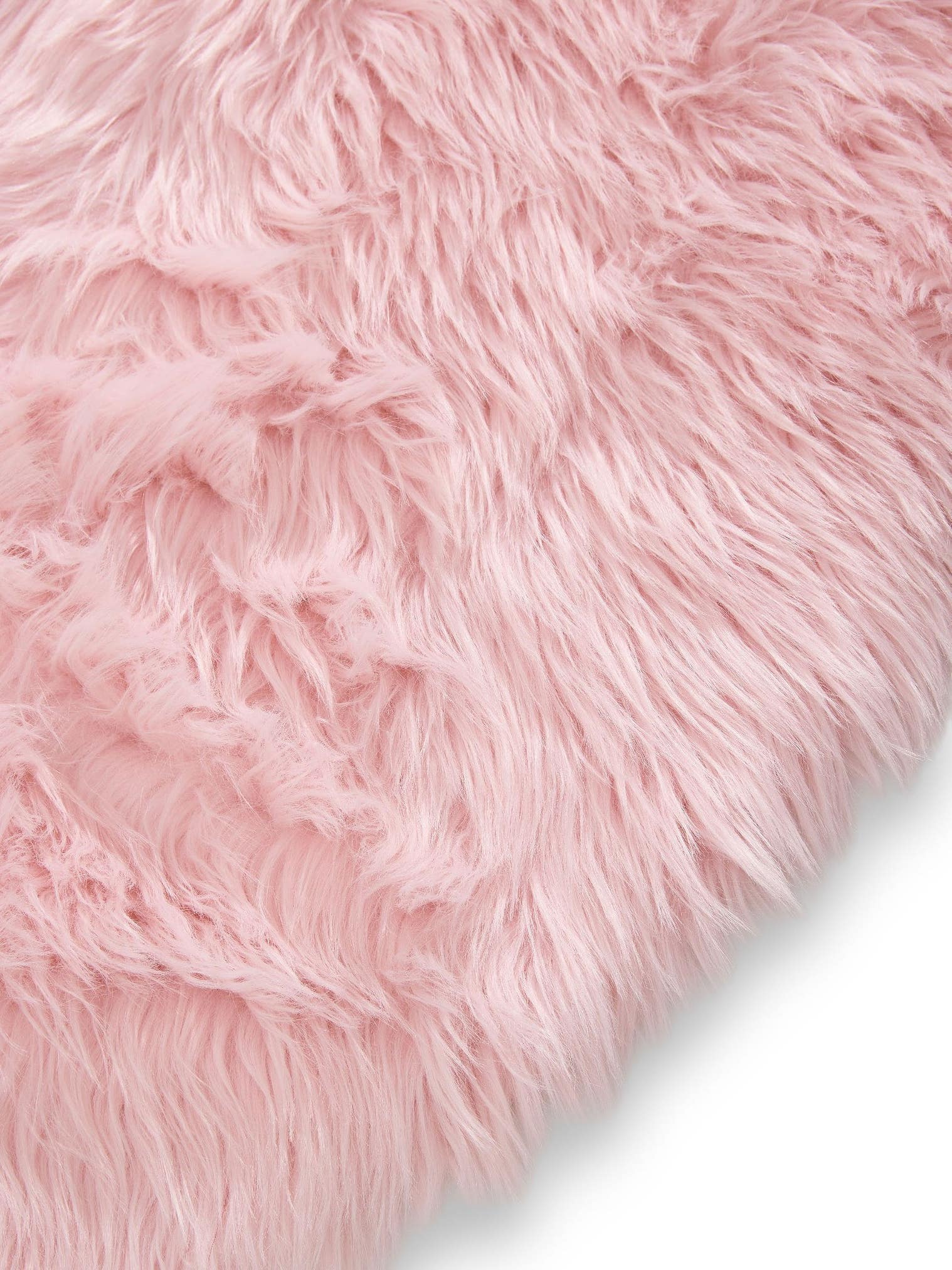 Tappeto di 70% Poliacrilico, 30% Poliestere in Rosa con pelo alto 51 - 60 mm da benuta Pop