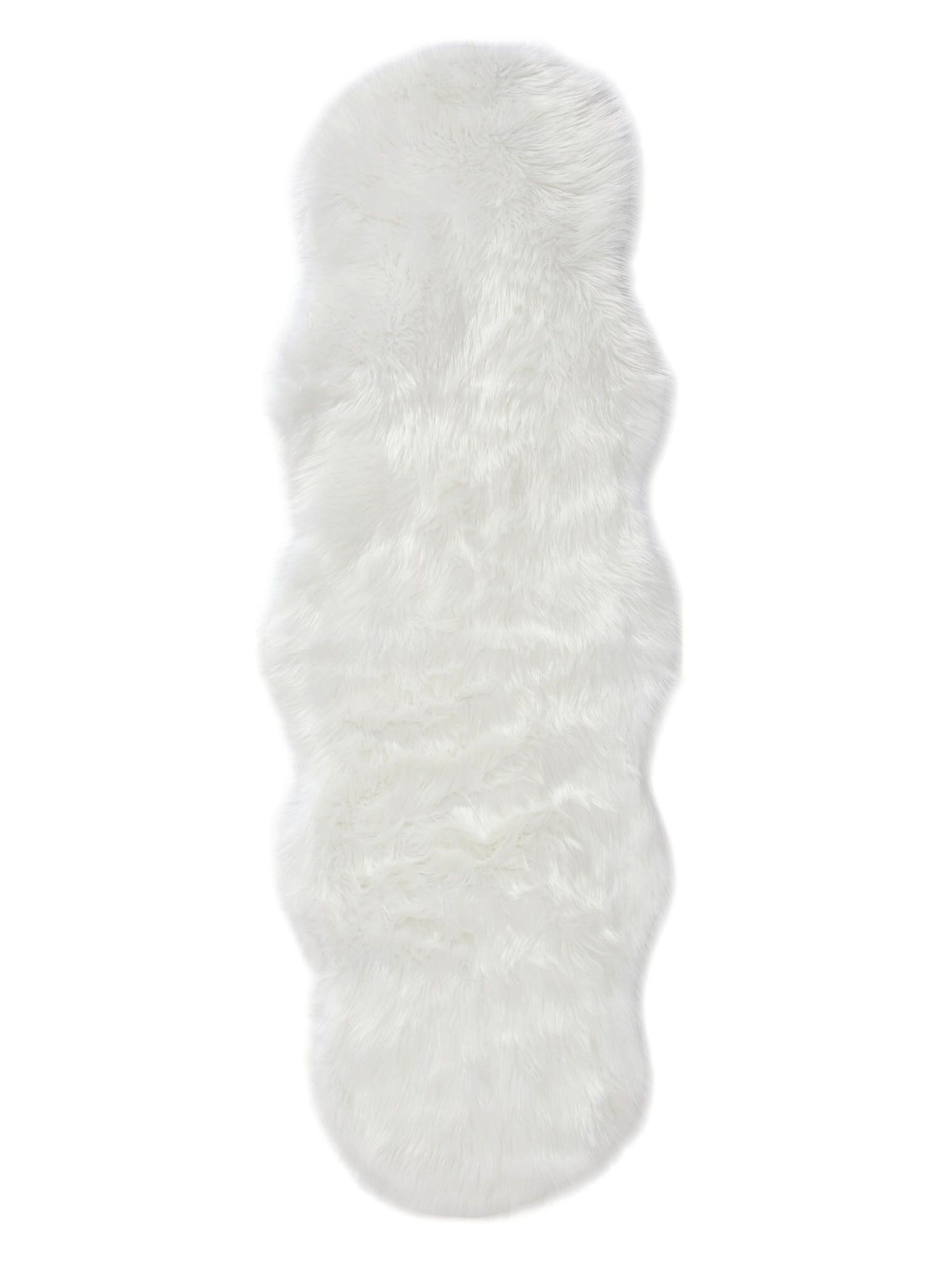 Teppich aus 70% Polyacryl, 30% Polyester in Weiß mit 51 bis 60 mm hohem Flor von benuta Pop