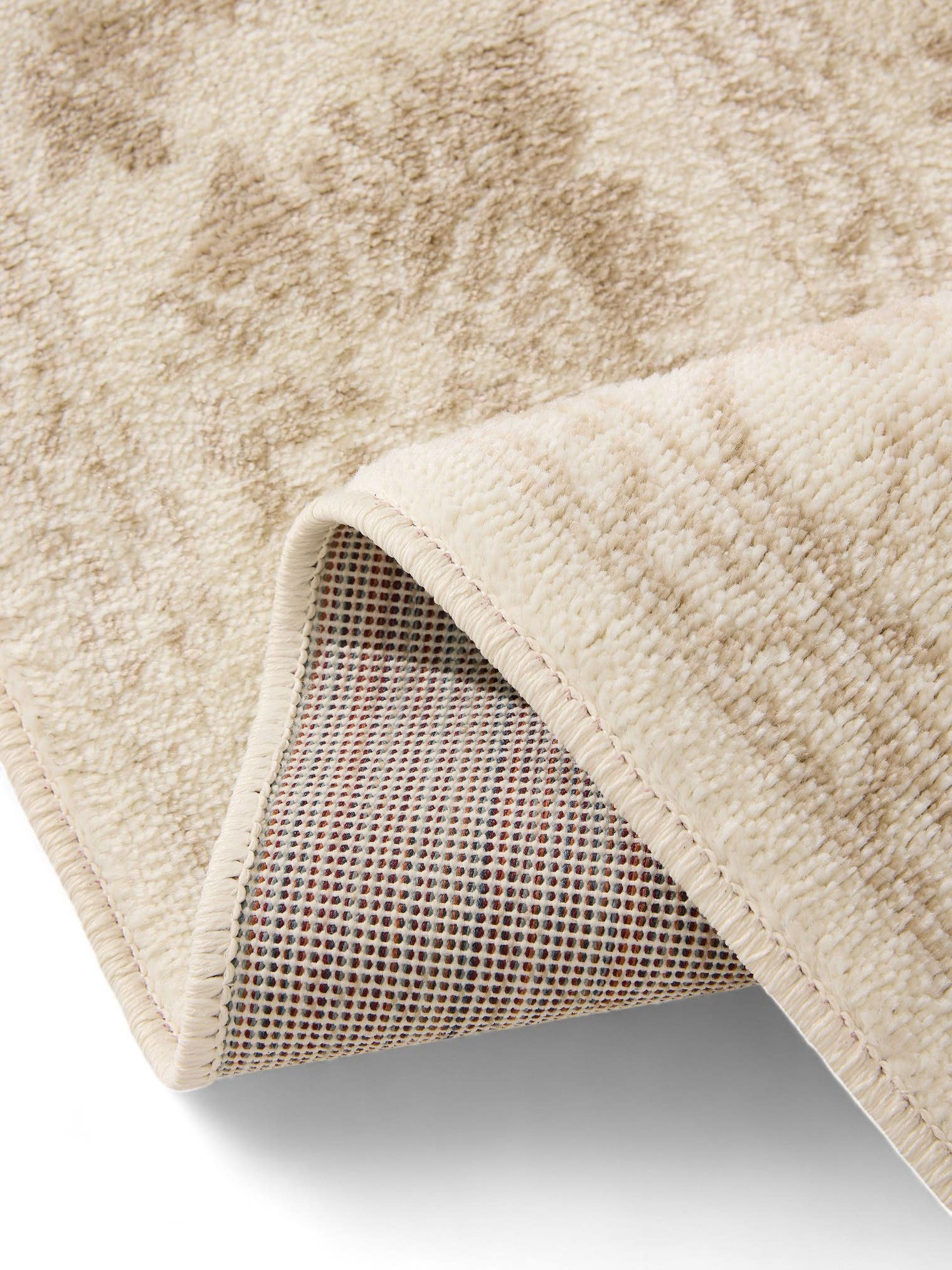 Teppich aus 100% Polypropylen in Beige mit 6 bis 10 mm hohem Flor von benuta Basic
