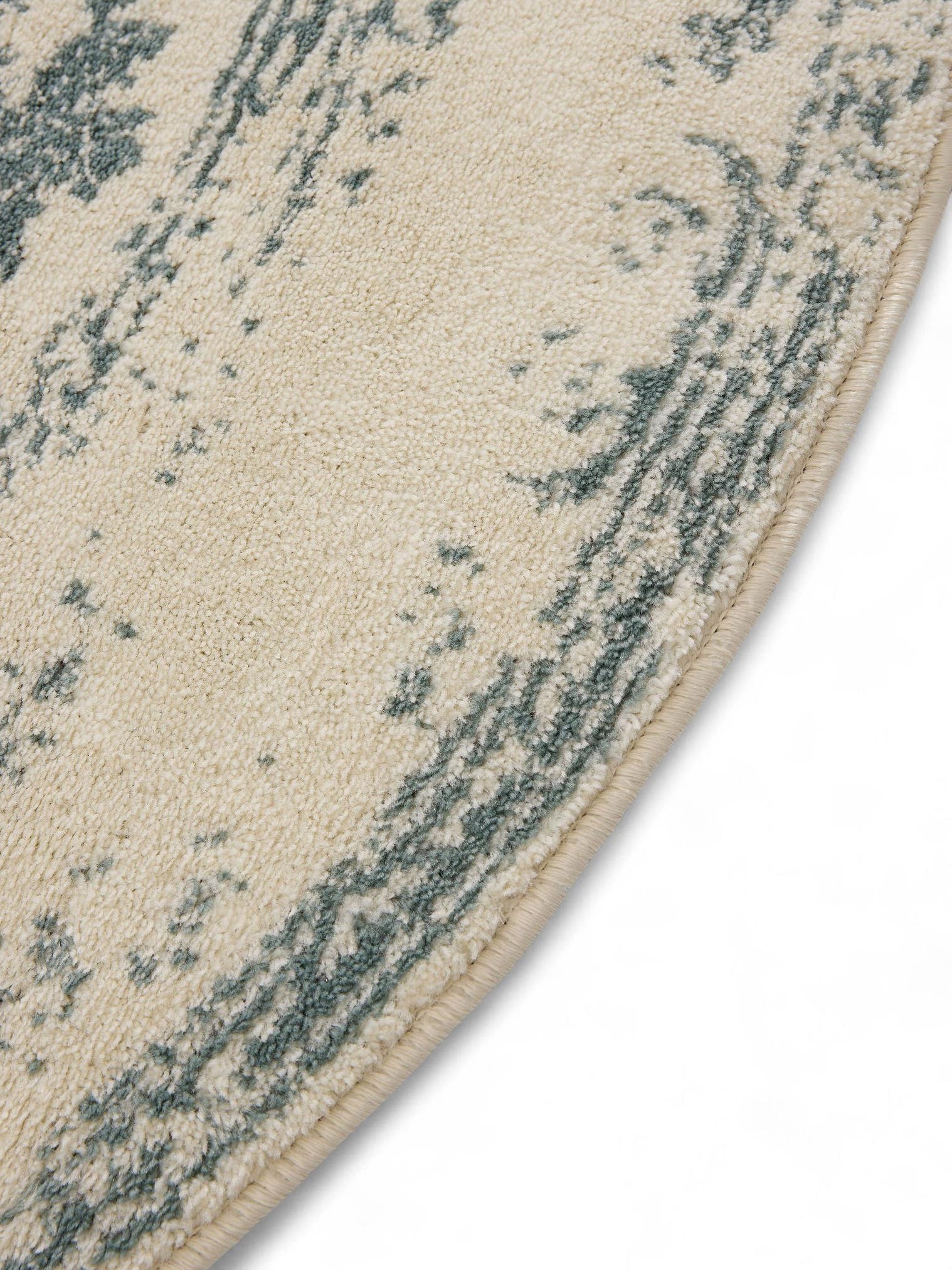 Teppich aus 100% Polypropylen in Beige mit 6 bis 10 mm hohem Flor von benuta Basic