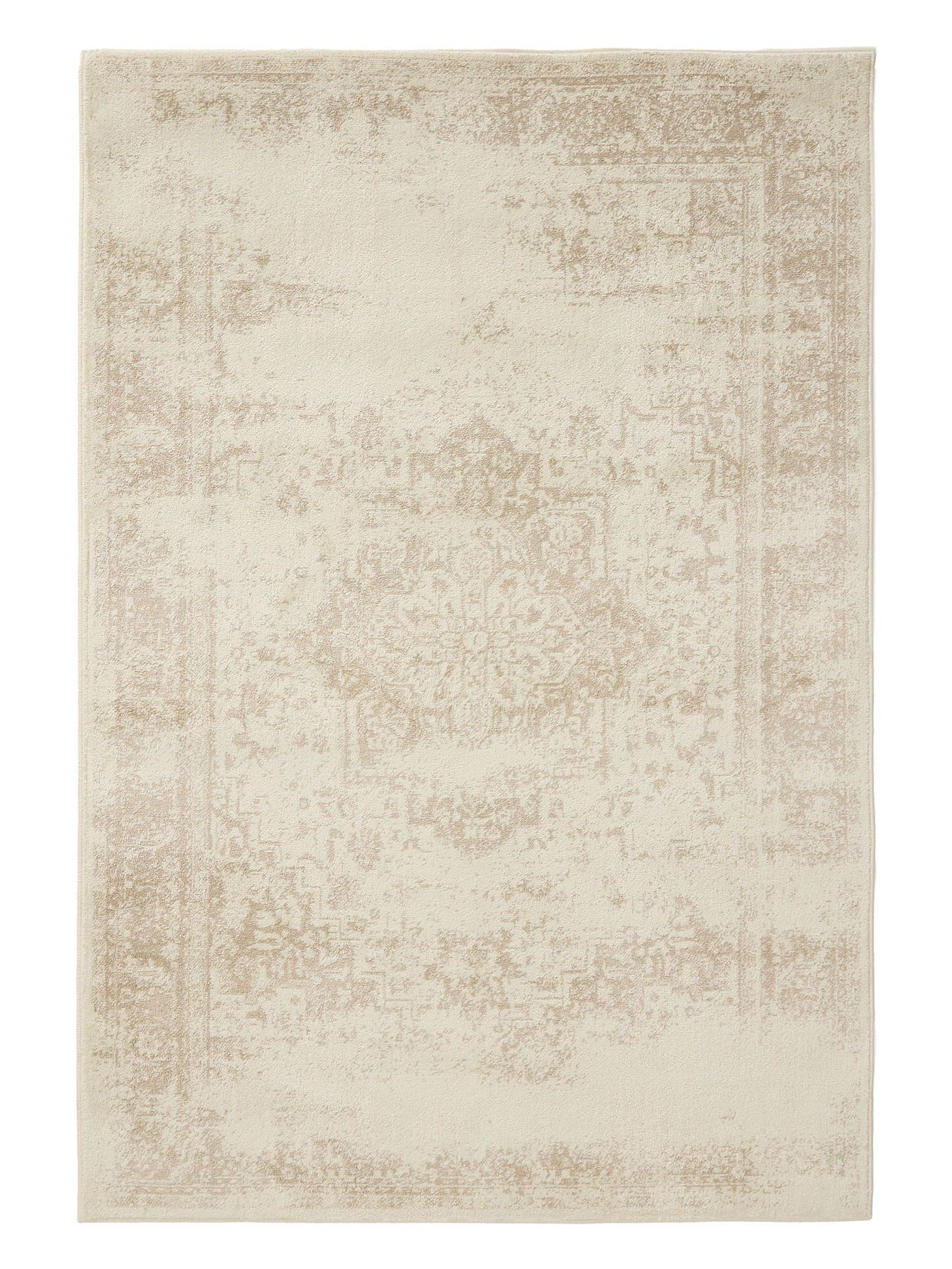 Teppich aus 100% Polypropylen in Beige mit 6 bis 10 mm hohem Flor von benuta Basic