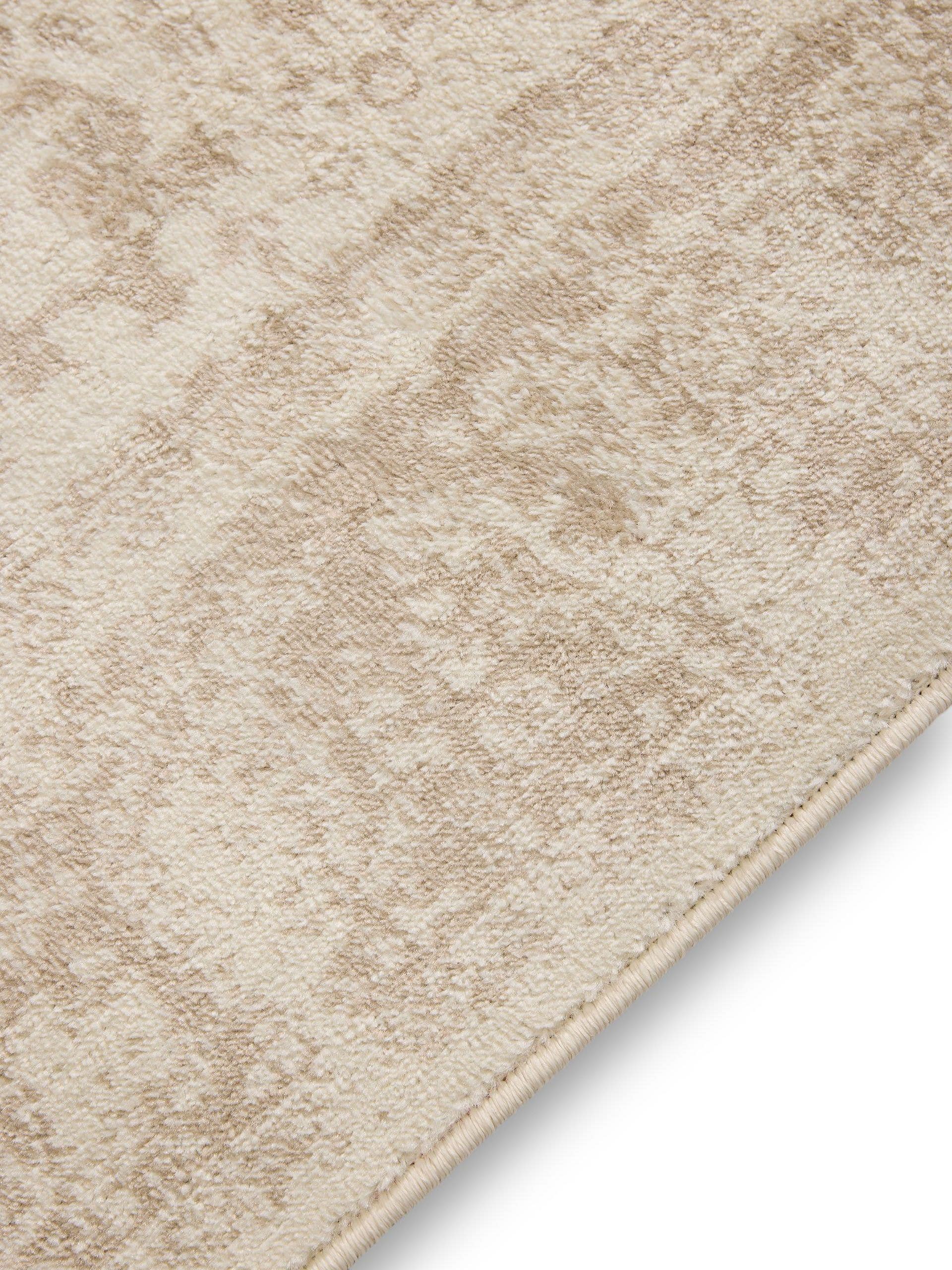 Rug made of 100% Polypropylene in Beige with a 6 - 10 mm high pile by benuta Basic