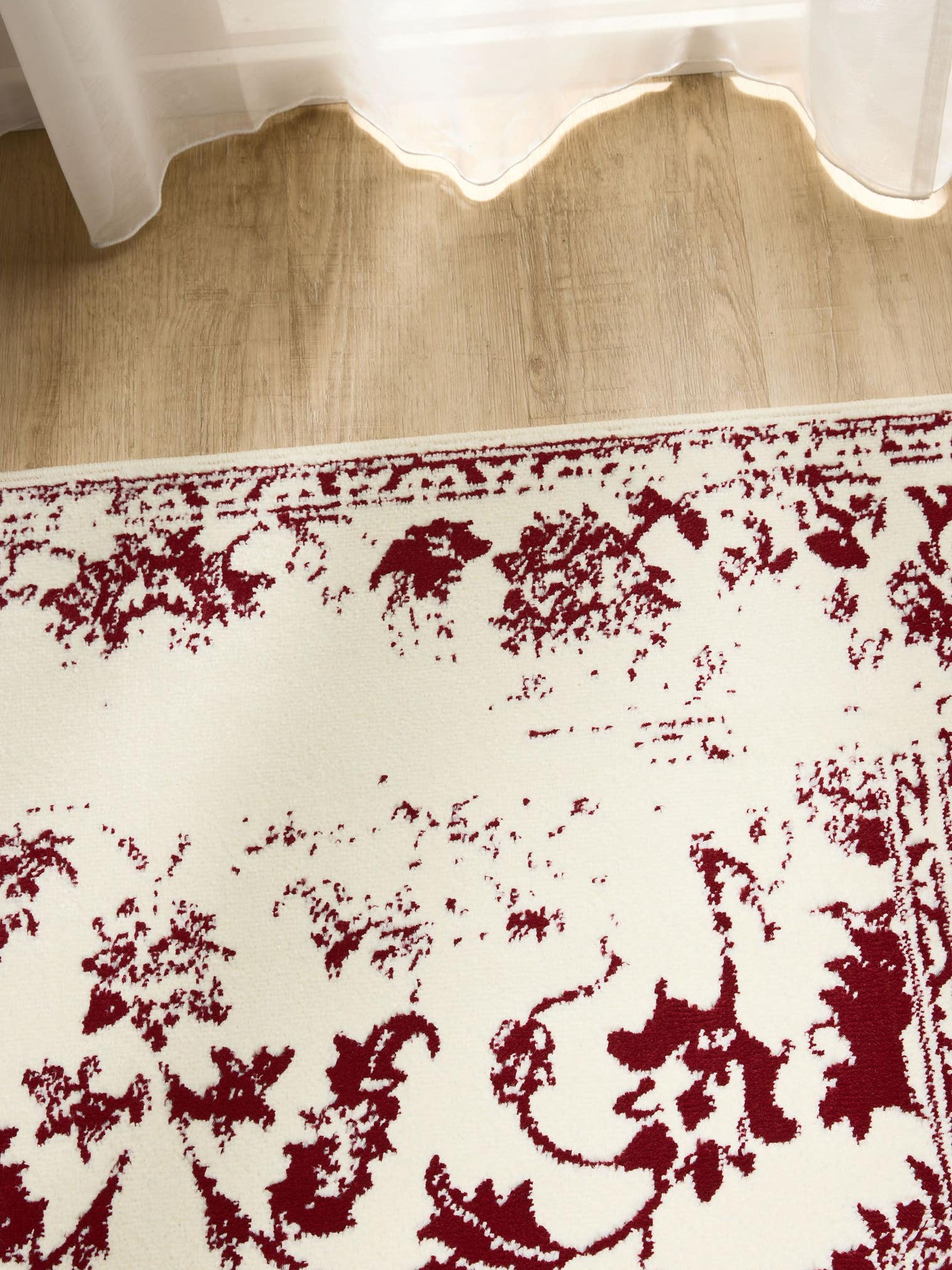 Teppich aus 100% Polypropylen in Beige mit 6 bis 10 mm hohem Flor von benuta Basic
