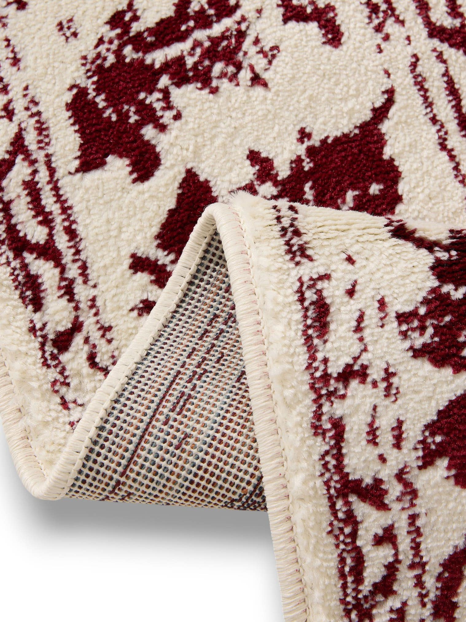 Teppich aus 100% Polypropylen in Beige mit 6 bis 10 mm hohem Flor von benuta Basic