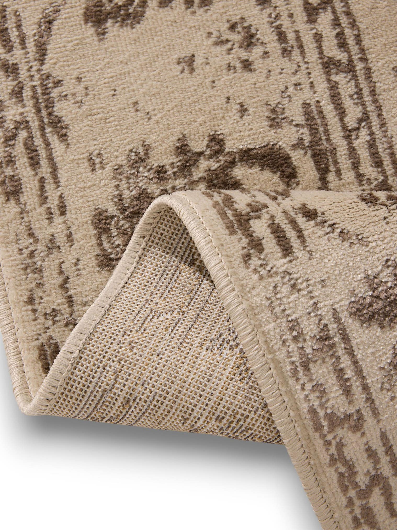 Teppich aus 100% Polypropylen in Beige mit 6 bis 10 mm hohem Flor von benuta Basic