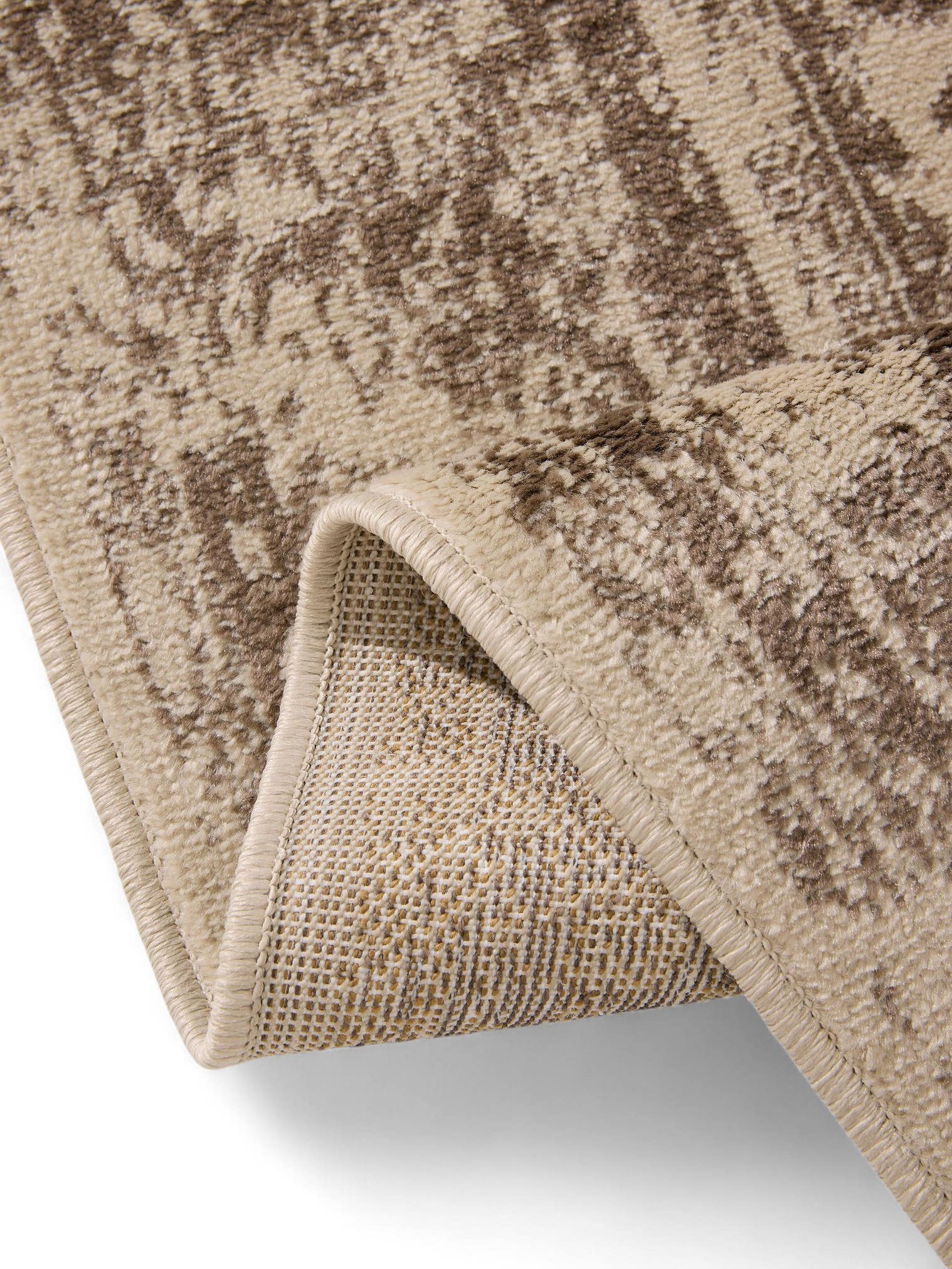 Teppich aus 100% Polypropylen in Beige mit 6 bis 10 mm hohem Flor von benuta Basic