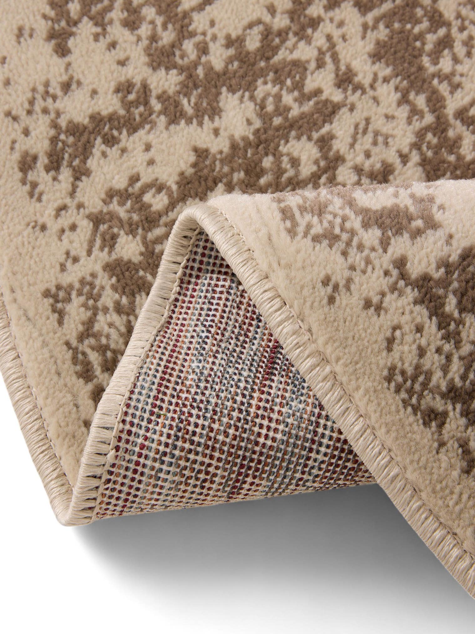 Teppich aus 100% Polypropylen in Beige mit 6 bis 10 mm hohem Flor von benuta Basic