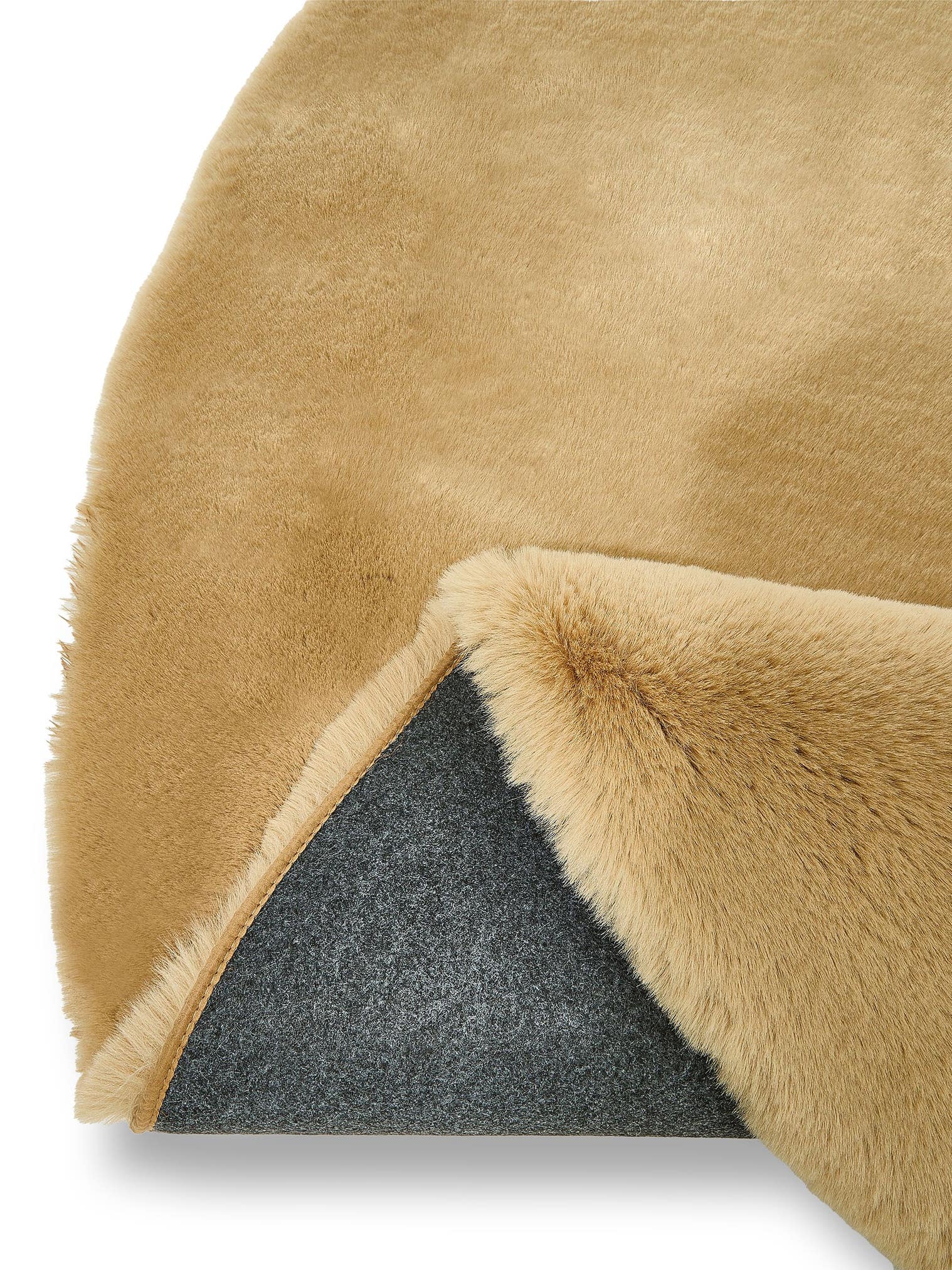Teppich aus 100% Polyester in Braun mit 41 bis 50 mm hohem Flor von benuta Finest