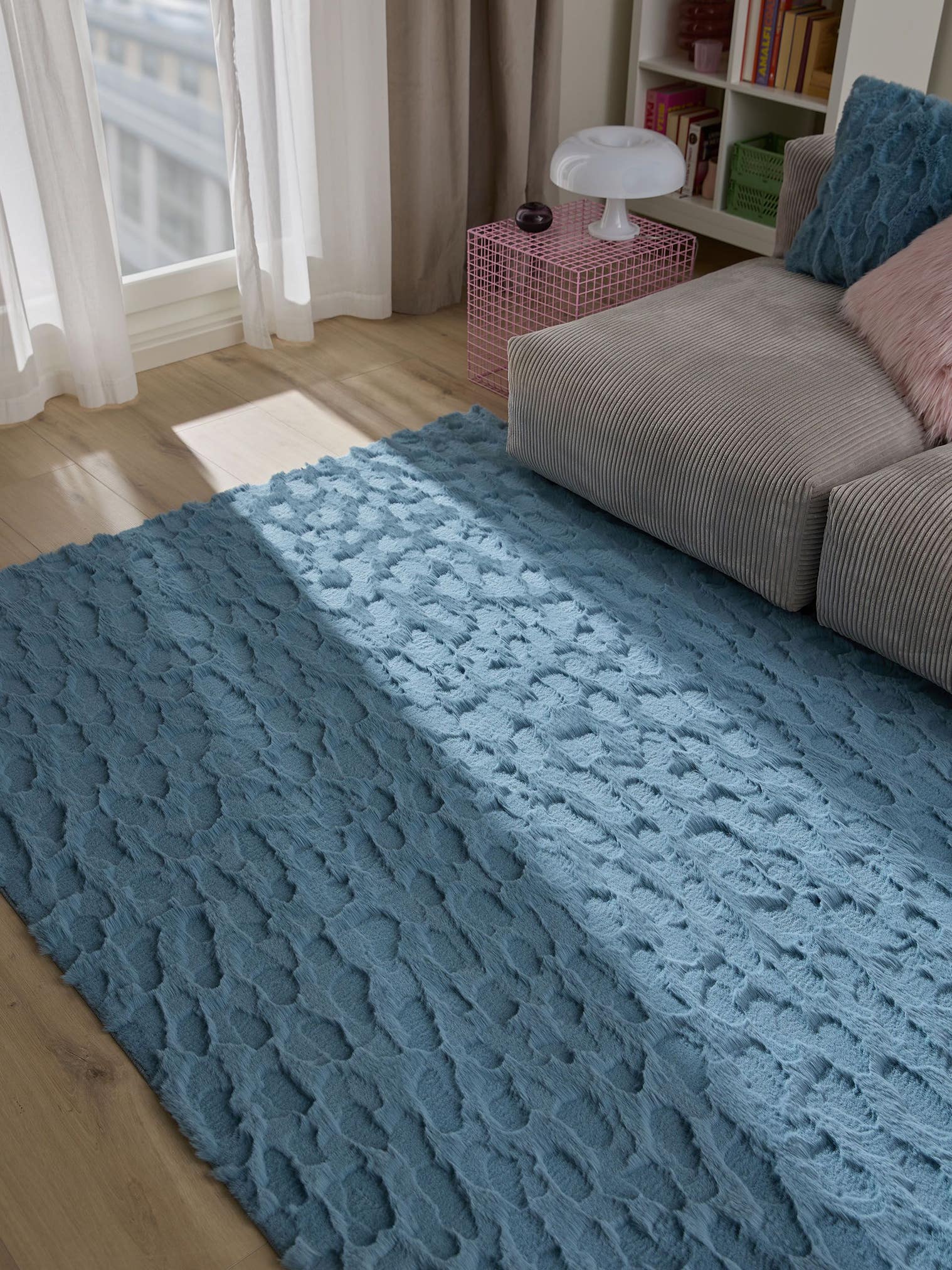 Teppich aus 100% Polyester in Blå mit 21 - 30 mm hohem Flor von benuta Pop