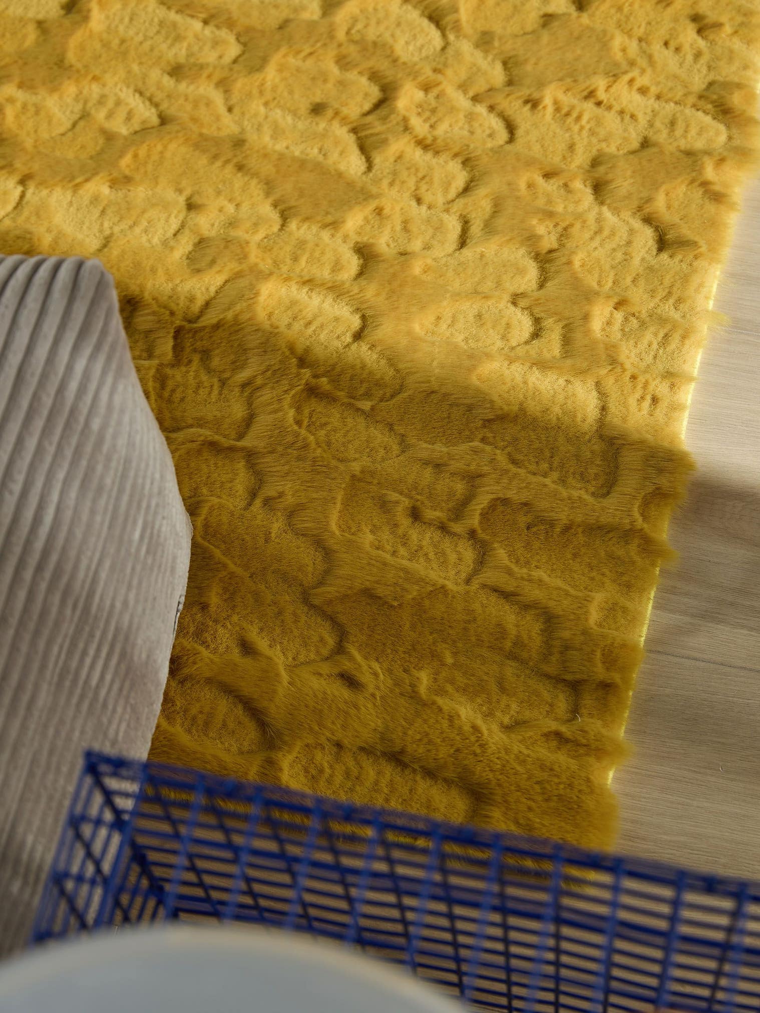 Teppich aus 100% Polyester in Geel mit 21 - 30 mm hohem Flor von benuta Pop