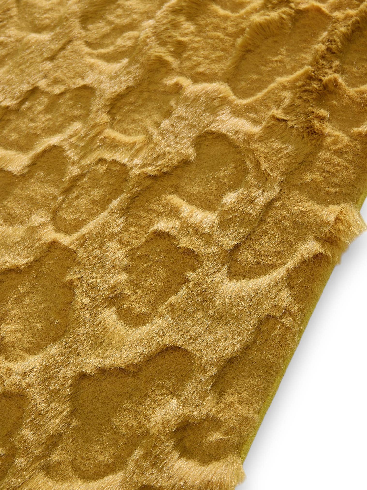 Teppich aus 100% Polyester in Geel mit 21 - 30 mm hohem Flor von benuta Pop