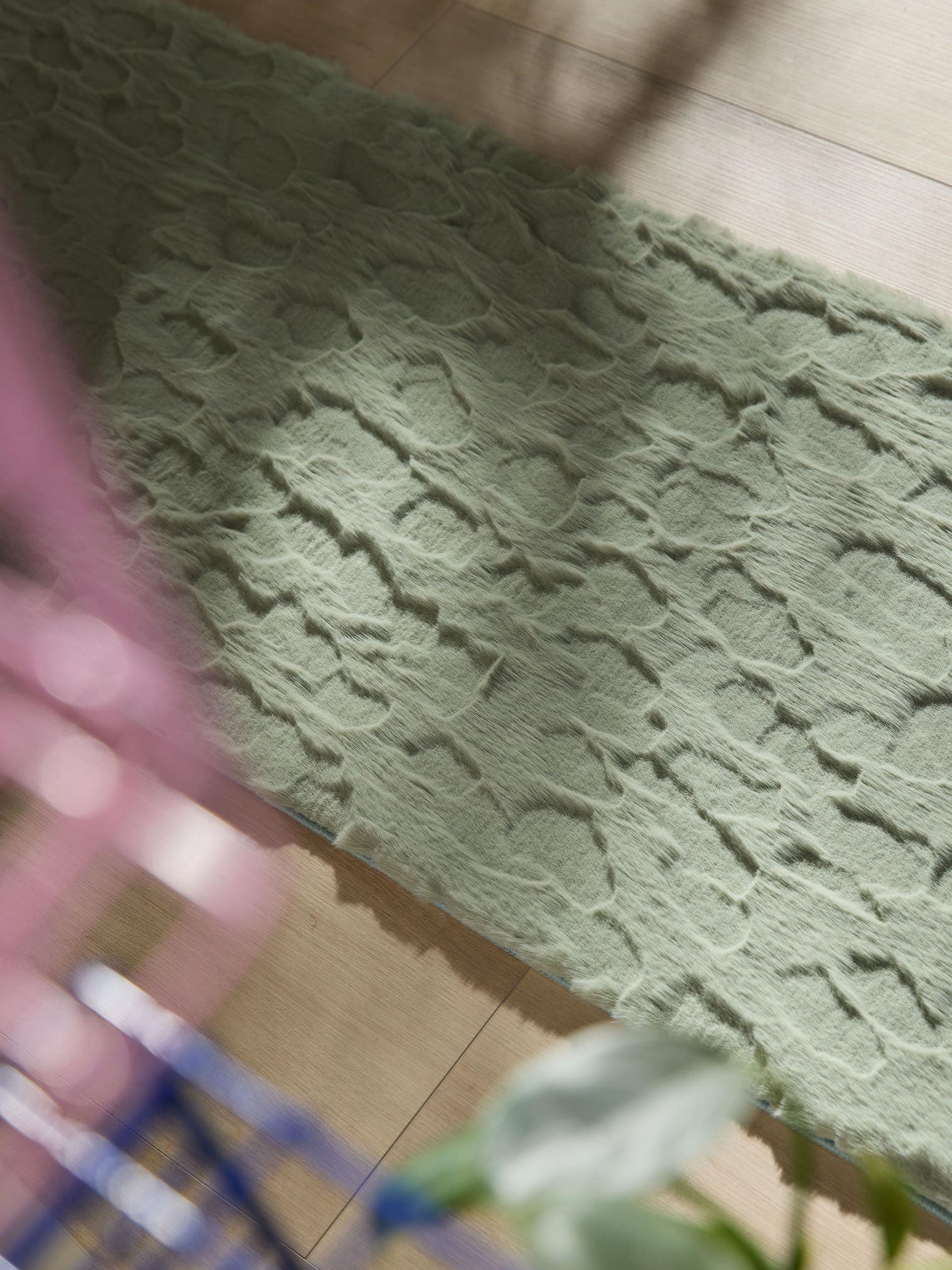 Teppich aus 100% Polyester in Grön mit 21 - 30 mm hohem Flor von benuta Pop