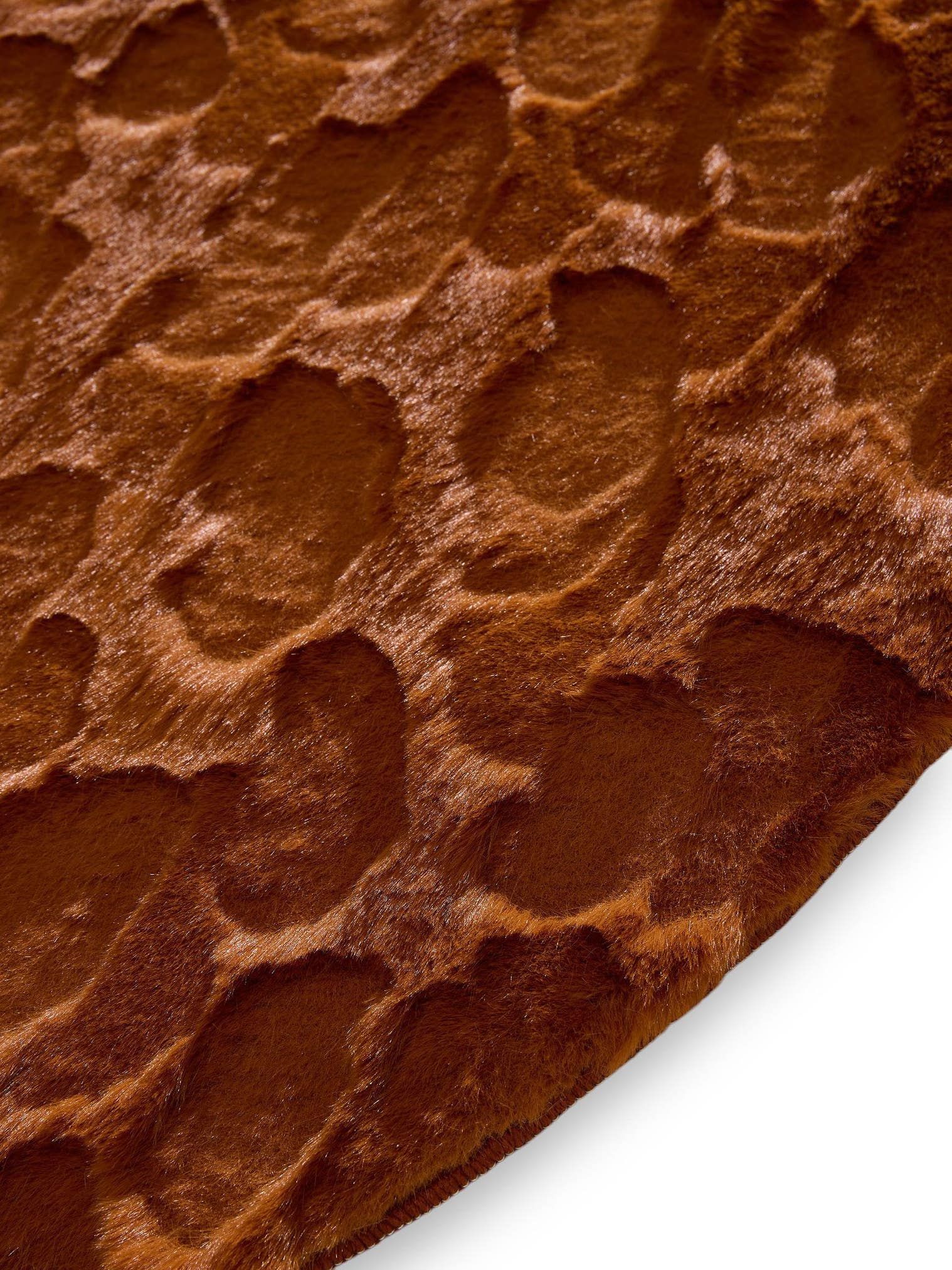 Rug made of 100% Polyester in Orange with a 21 - 30 mm high pile by benuta Pop