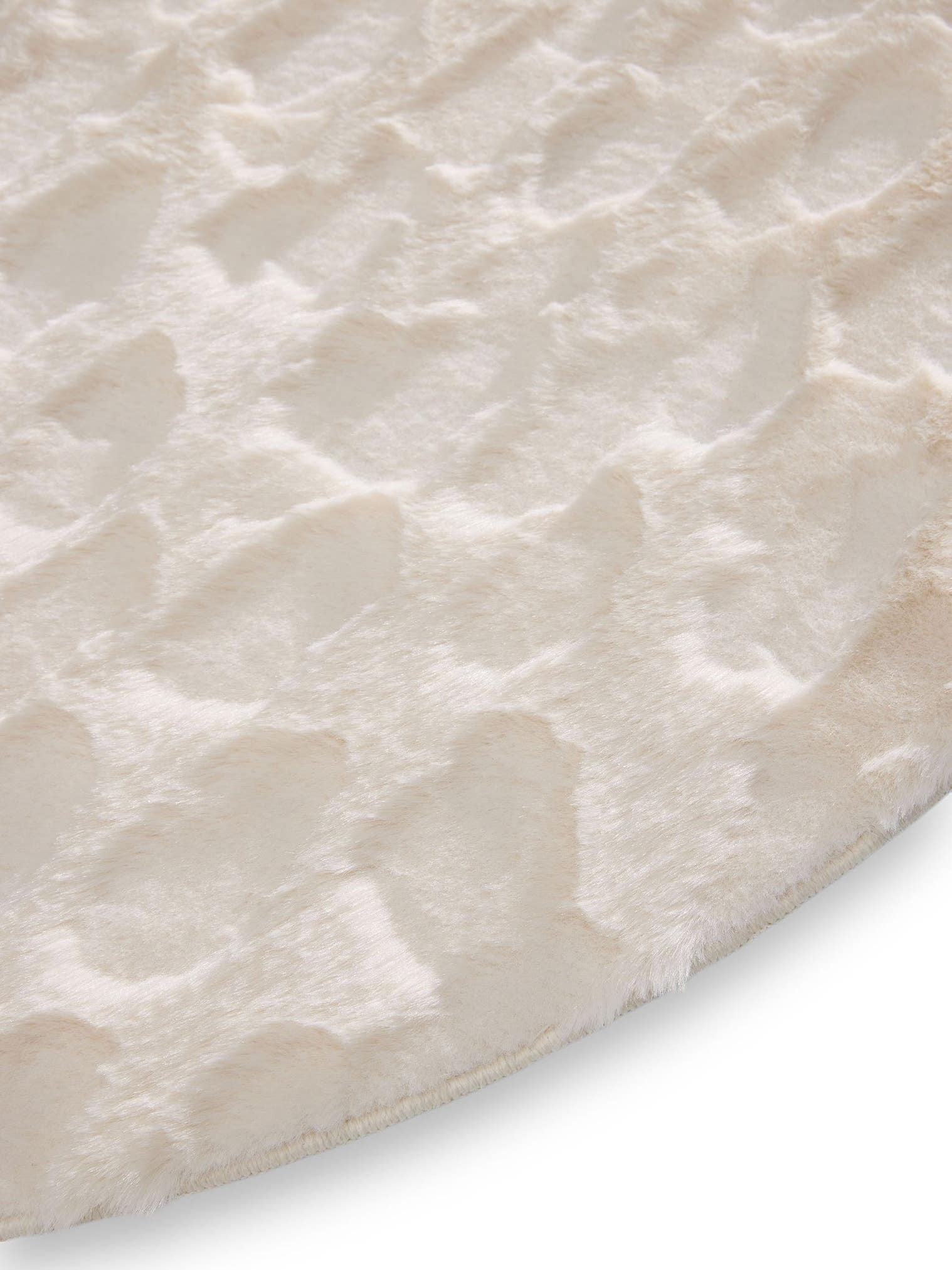 Teppich aus 100% Polyester in Beige mit 21 - 30 mm hohem Flor von benuta Pop
