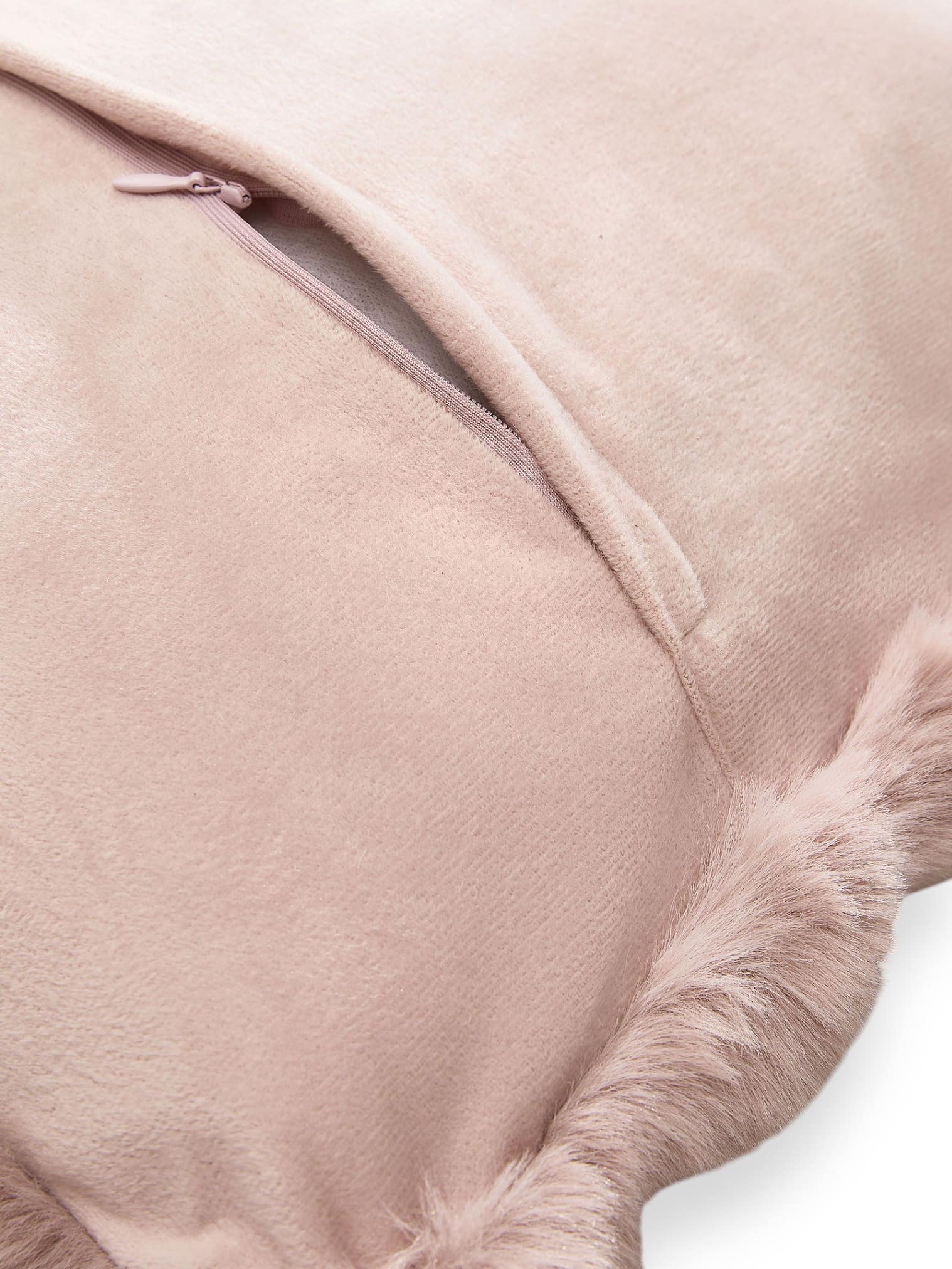 Kissenbezug Dave Rosa im Design Uni aus 100% Polyester von benuta Nest