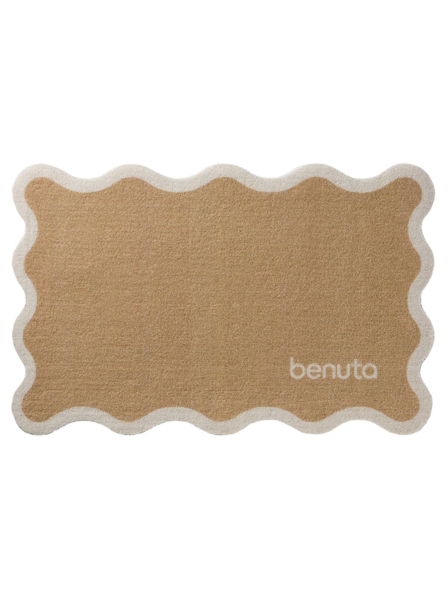 Teppich aus 100% Polyester in Brun mit 1- 5 mm hohem Flor von benuta