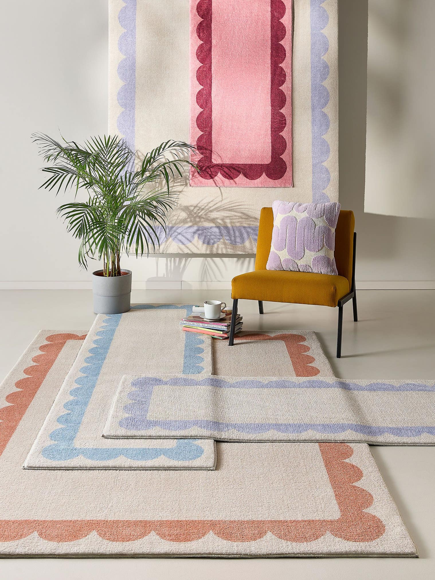 Teppich aus 100% Polyester in Lila mit 6 bis 10 mm hohem Flor von benuta Pop