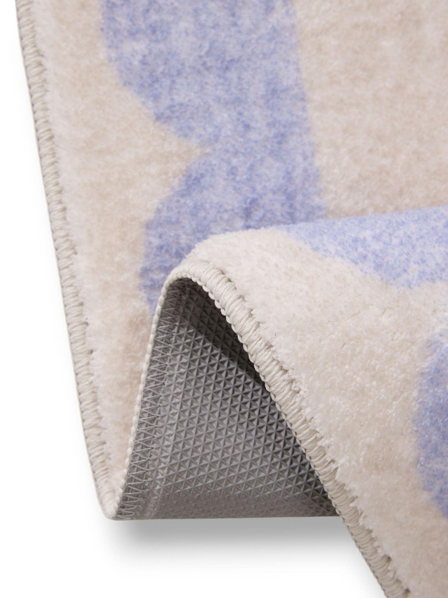 Tapijt van 100% Polyester in Purper met een 6 - 10 mm hoge pool van benuta Pop