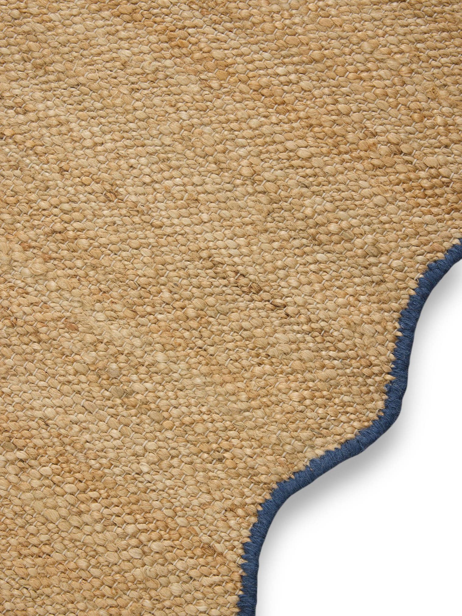 Tæppe af 91% Jute, 4% Bomuld, 3% Uld, 2% Polyester i Blå med 1- 5 mm høj luv fra benuta Pop