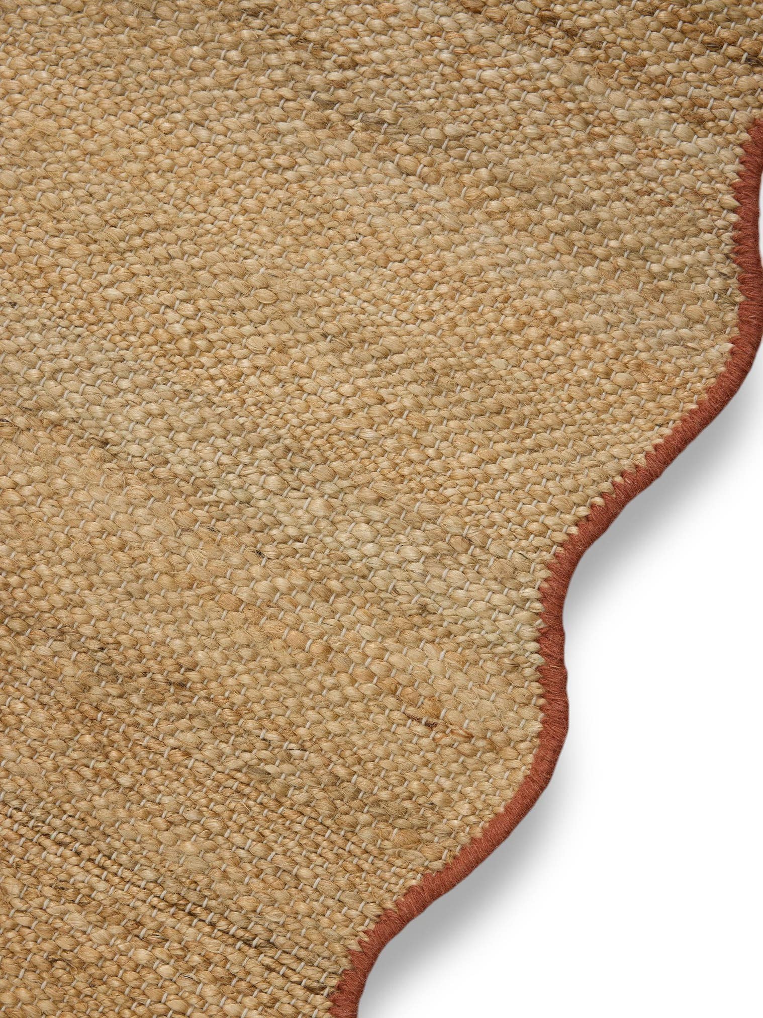 Teppich aus 91% Jute, 4% Baumwolle, 3% Wolle, 2% Polyester in Braun mit bis 5 mm hohem Flor von benuta Pop
