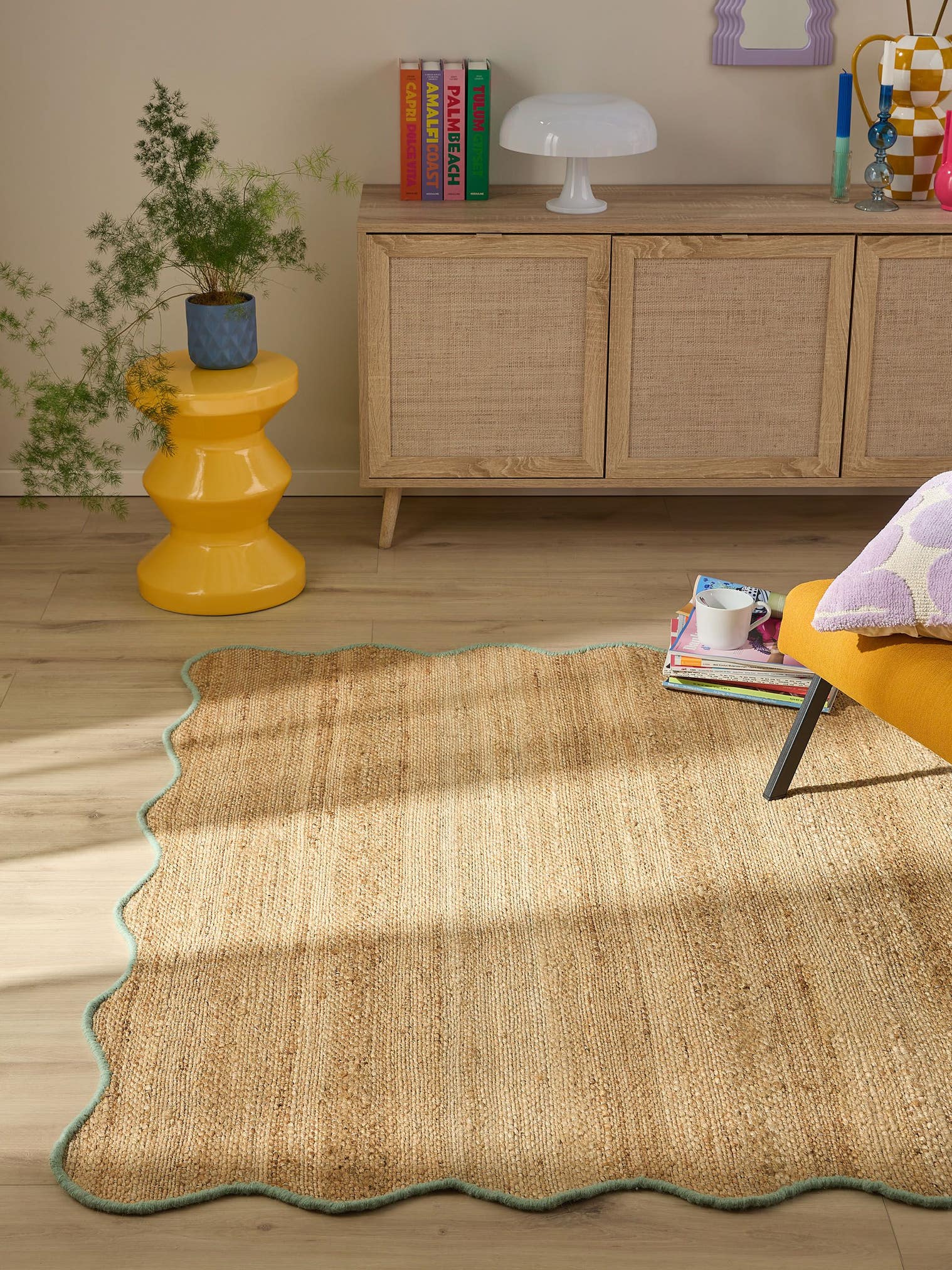 Teppich aus 91% Jute, 4% Baumwolle, 3% Wolle, 2% Polyester in Türkis mit bis 5 mm hohem Flor von benuta Pop