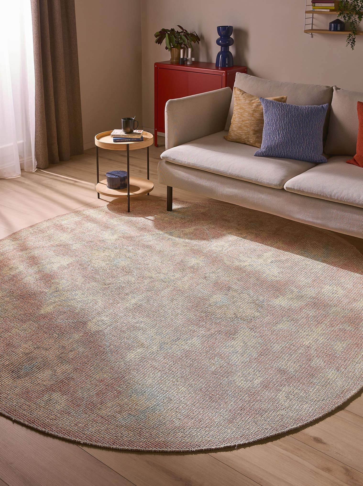 Teppich aus 50% Polyester, 50% Polycotton in Rot mit bis 5 mm hohem Flor von benuta Nest