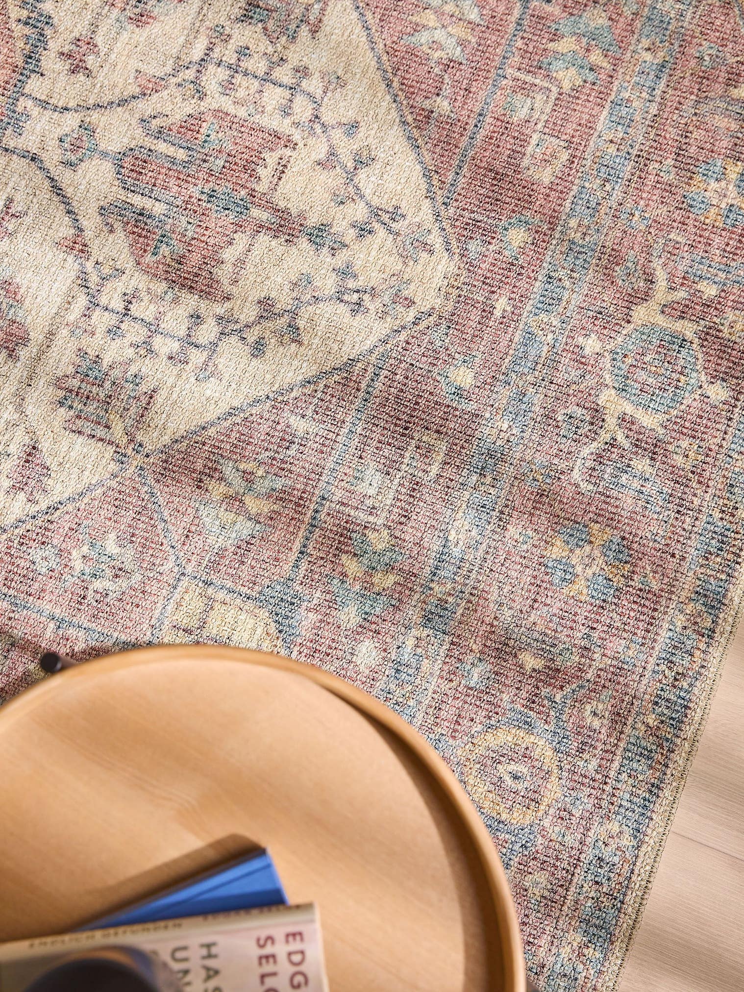 Teppich aus 50% Polyester, 50% Polycotton in Beige mit bis 5 mm hohem Flor von benuta Nest