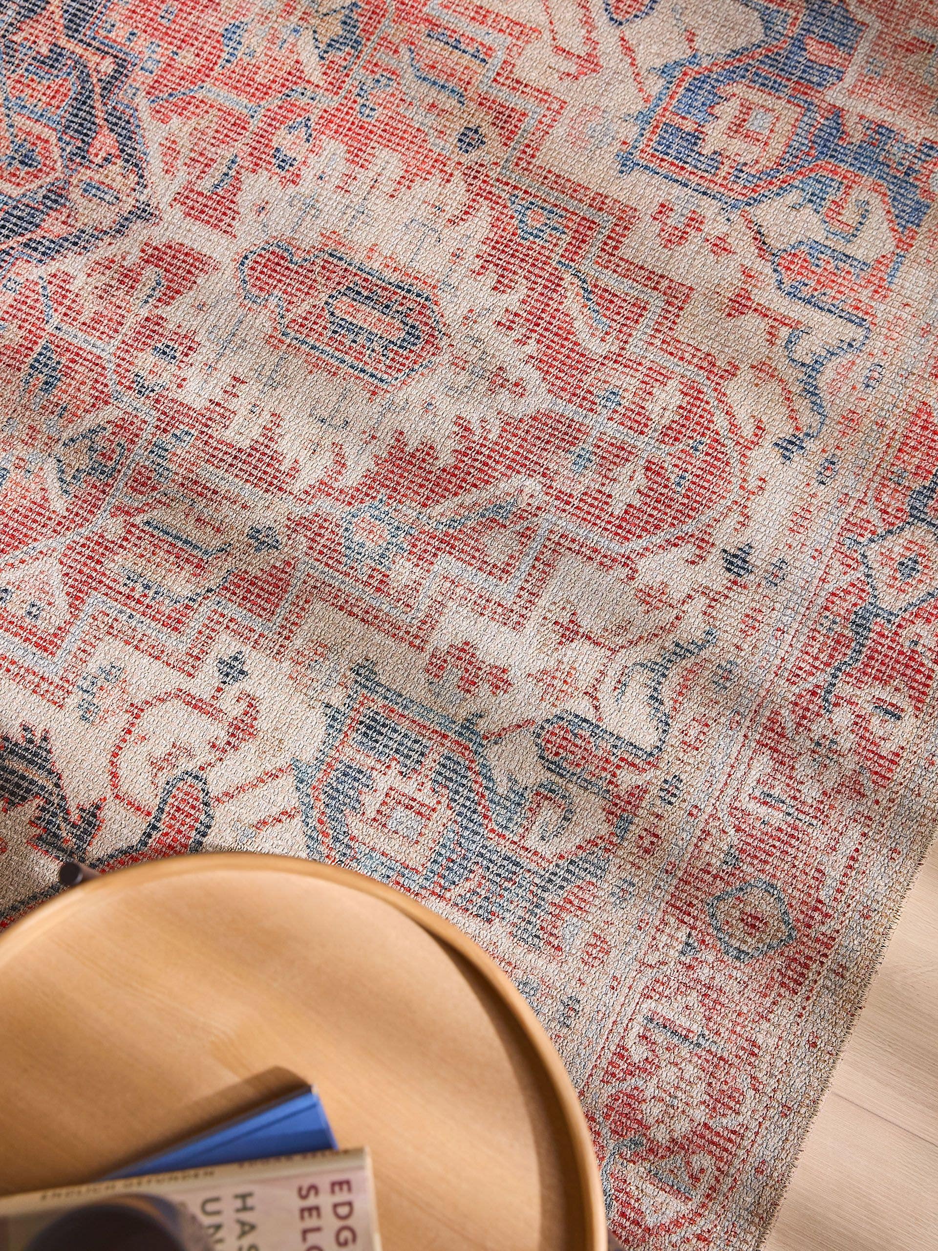 Rug made of 50% Polyester, 50% Polycotton in Red with a 1- 5 mm high pile by benuta Nest