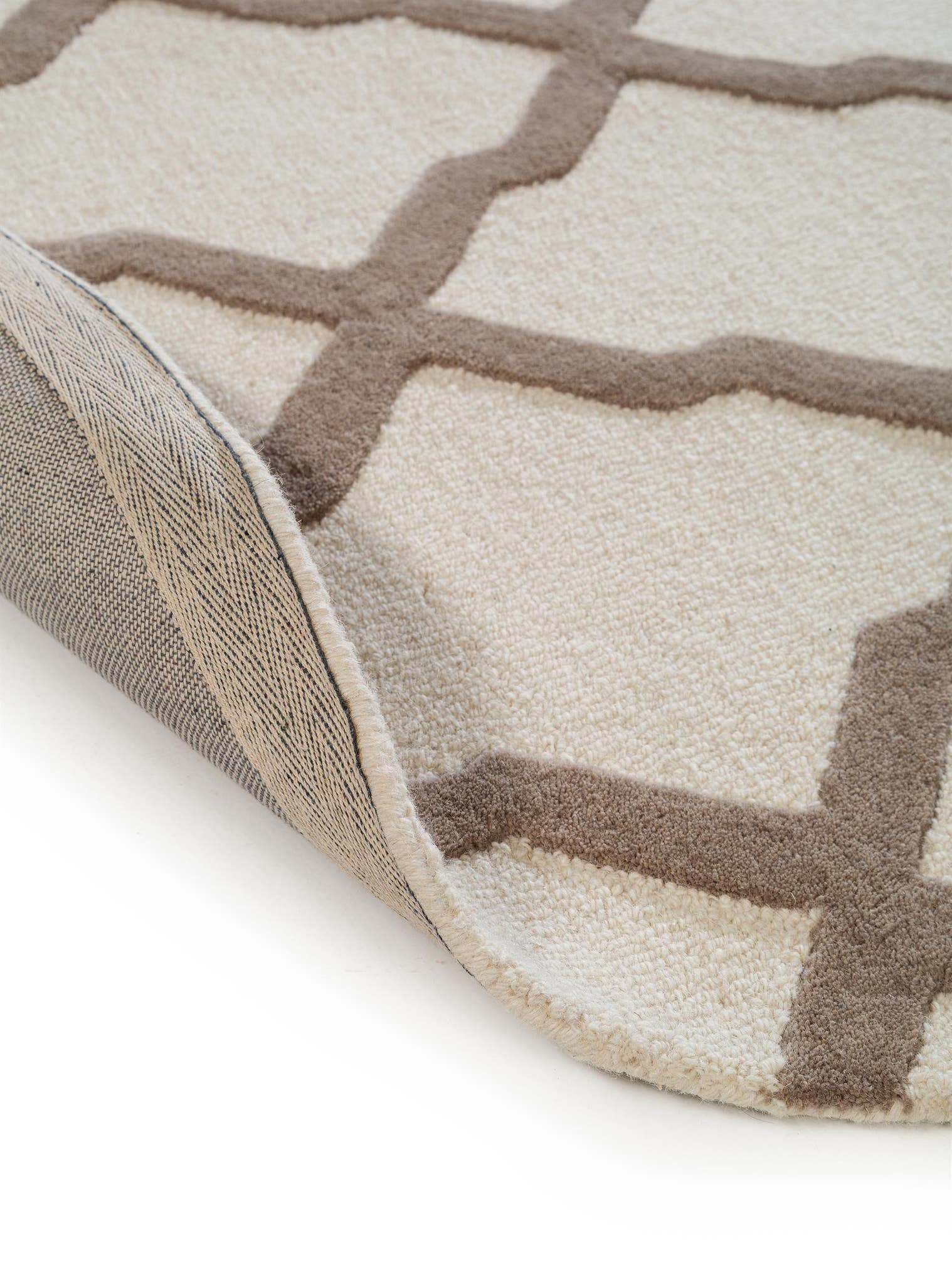 Teppich aus 100% Wolle in Grau mit 11 bis 20 mm hohem Flor von benuta Pure