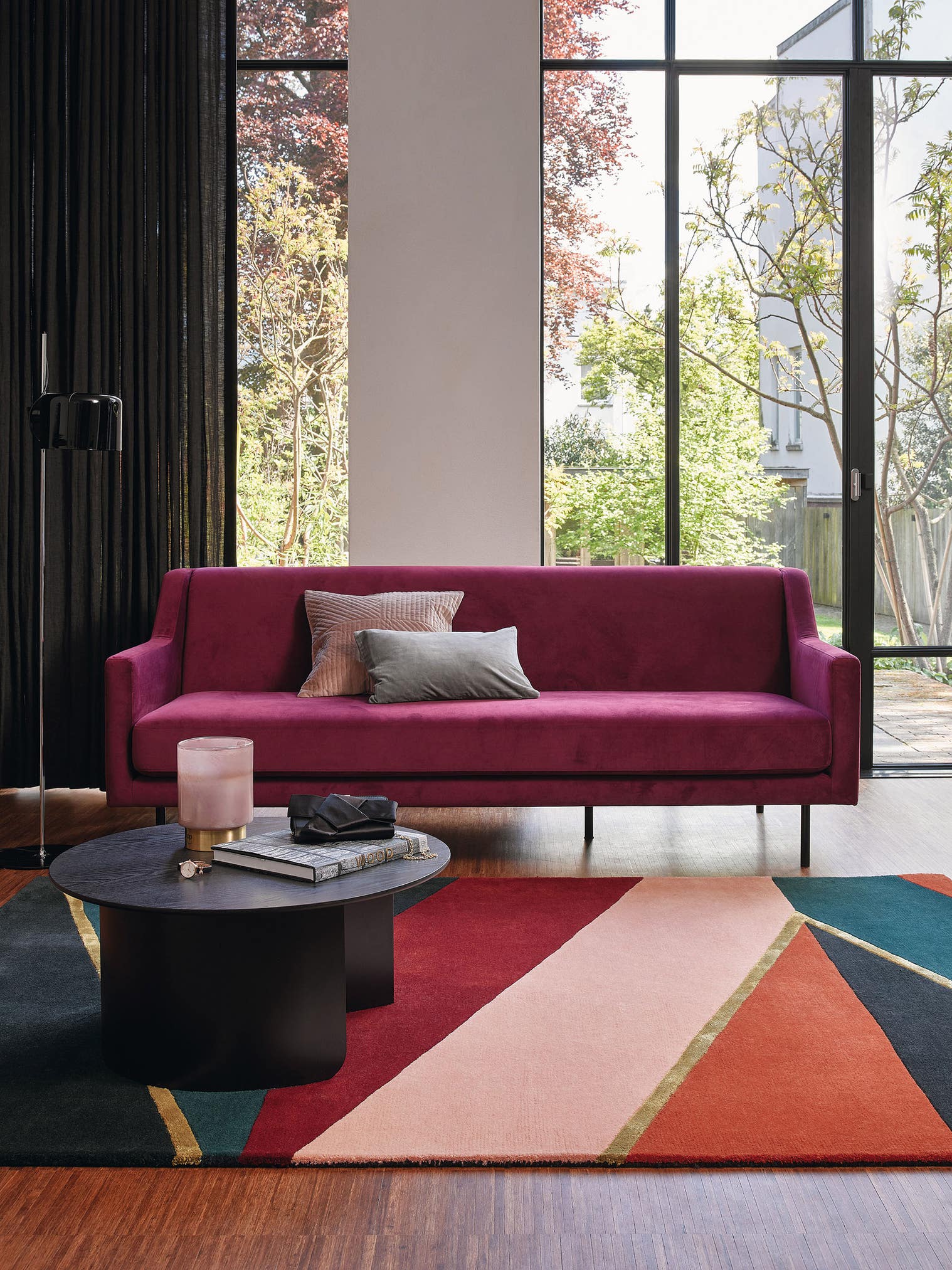 Teppich aus 96% Wolle, 4% Viskose in Multicolor mit 11 bis 20 mm hohem Flor von Ted Baker