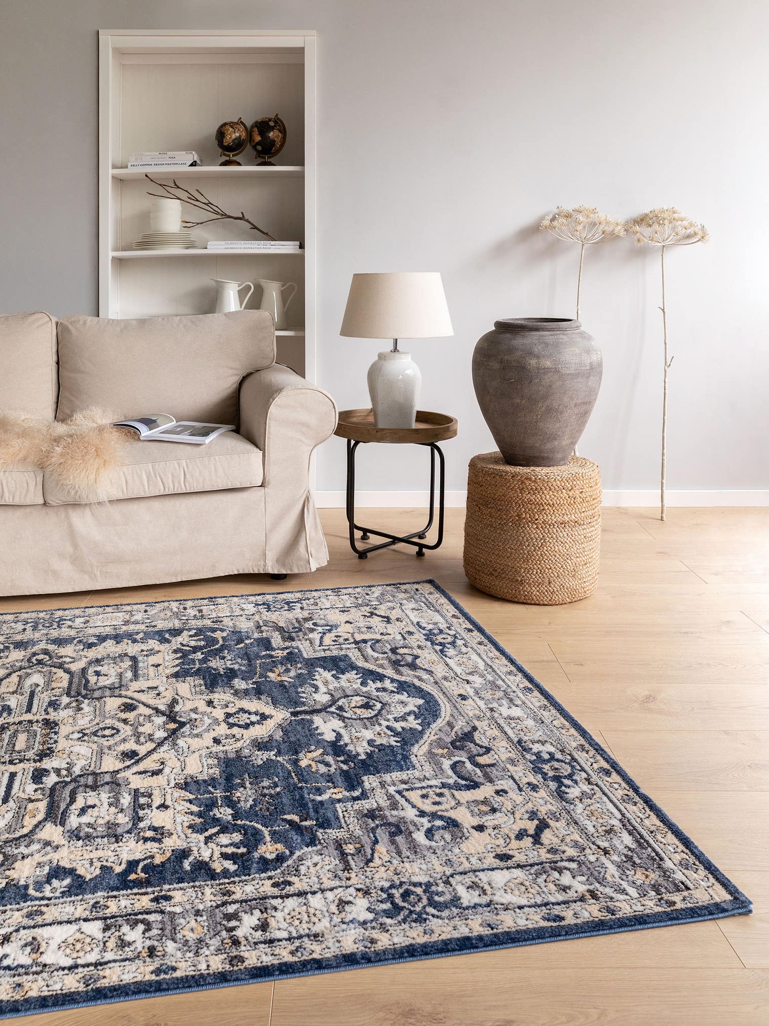 Teppich aus 70% Polyester, 30% Polypropylen in Beige mit 11 bis 20 mm hohem Flor von benuta Nest