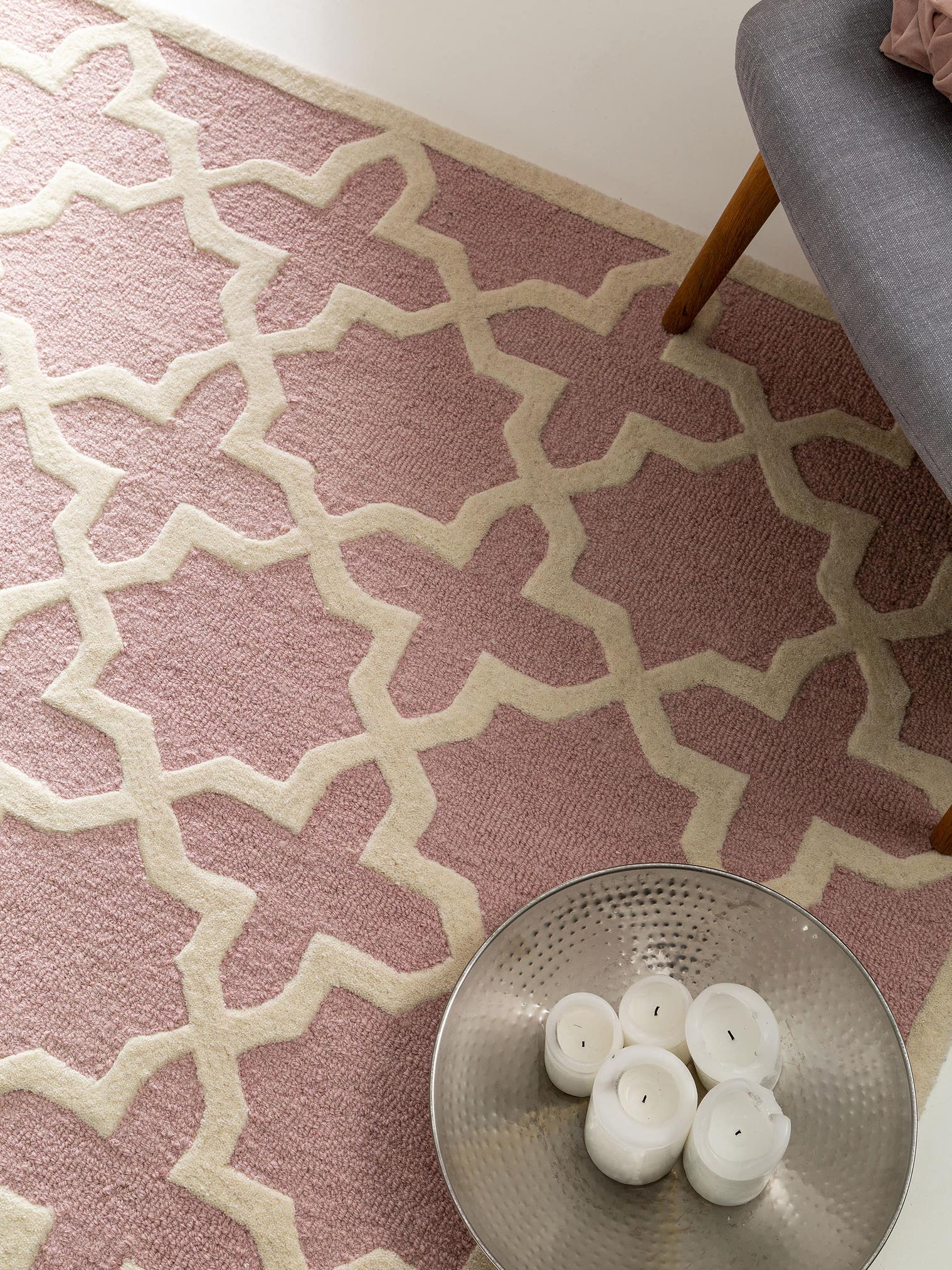Teppich aus 100% Wolle in Rosa mit 11 bis 20 mm hohem Flor von benuta Pure