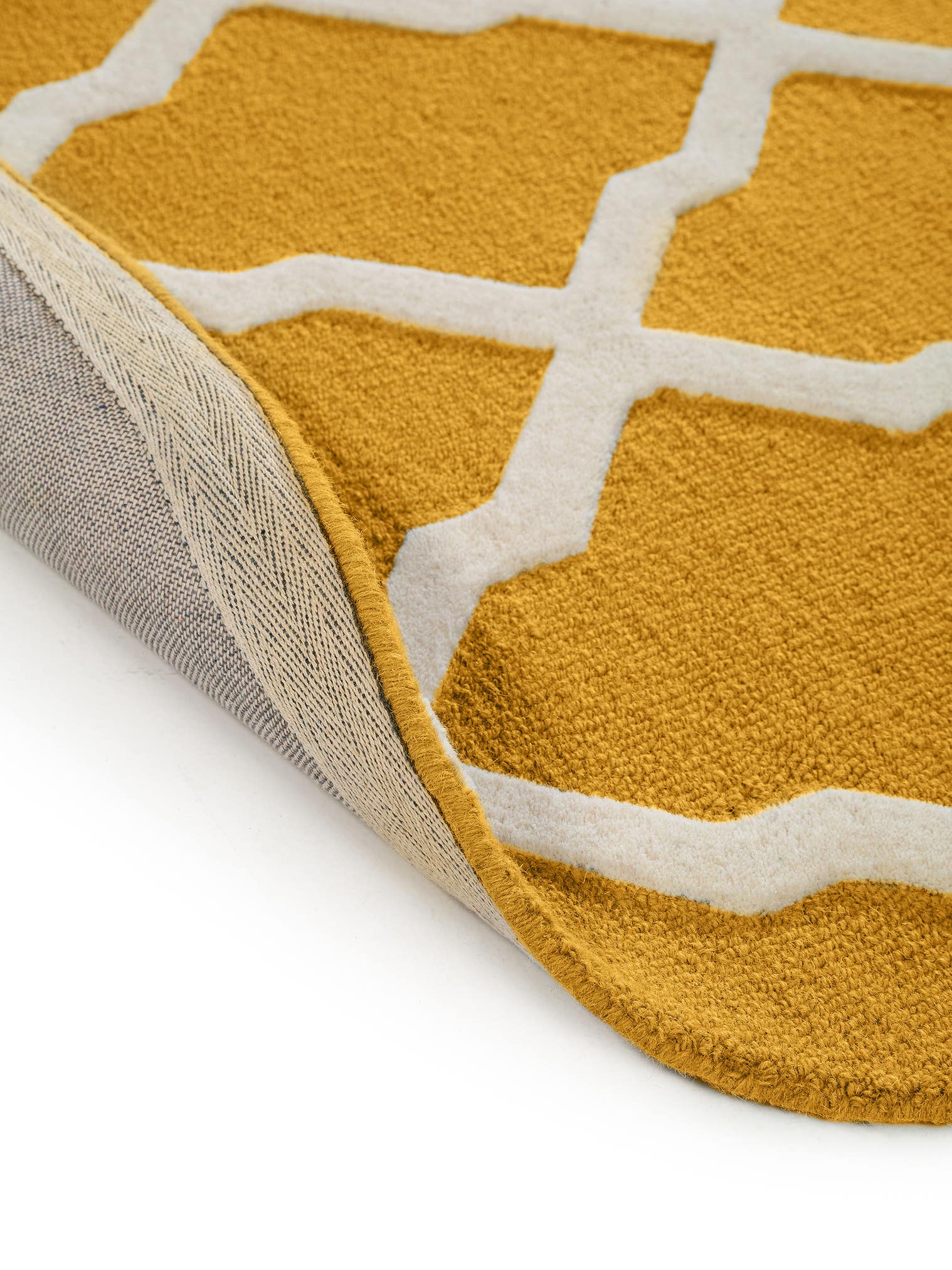 Teppich aus 100% Wolle in Gelb mit 11 bis 20 mm hohem Flor von benuta Pure