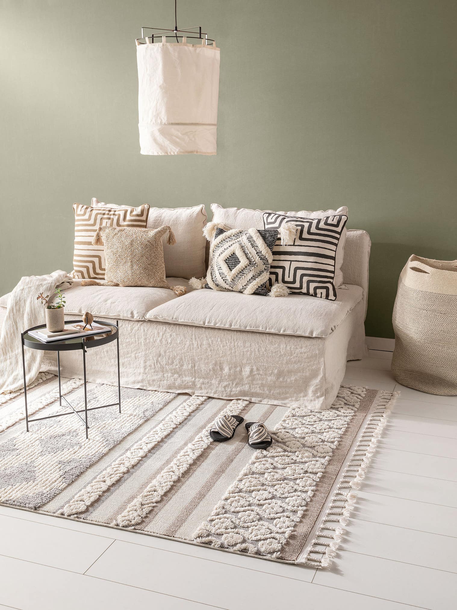 Tapis en 100% Polyester en Beige avec une pile de 11 - 20 mm de hauteur de benuta Pop