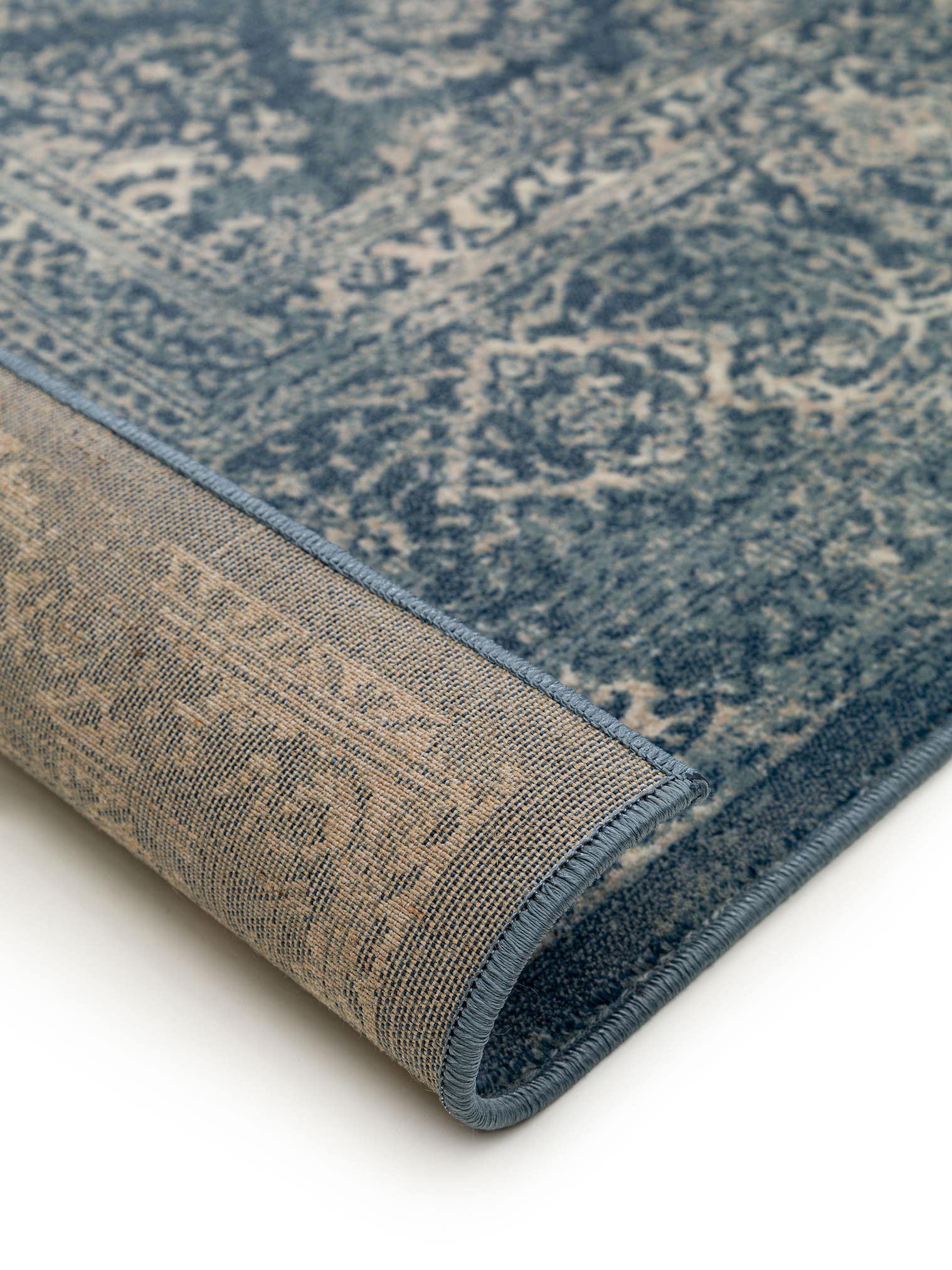 Teppich aus 100% Polypropylen in Blau mit 6 bis 10 mm hohem Flor von benuta Nest