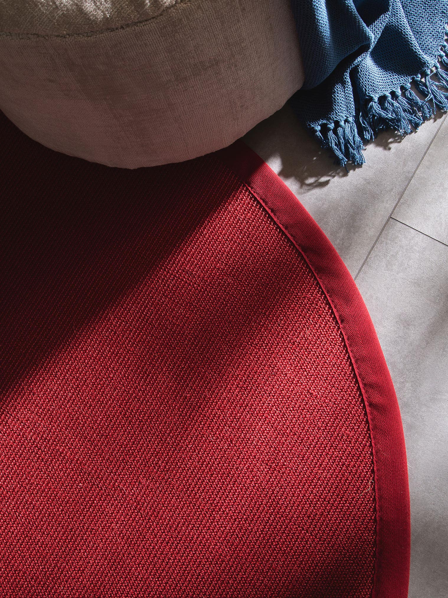 Tappeto di 100% Sisal in Rosso con pelo alto 1- 5 mm da benuta Nest