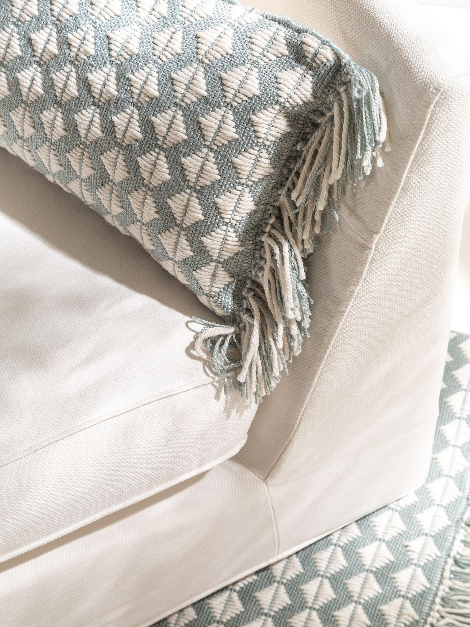 Coussin d'intérieur et d'extérieur Morty Bleu en motif Géométrique en 100% Polyester de benuta Pure