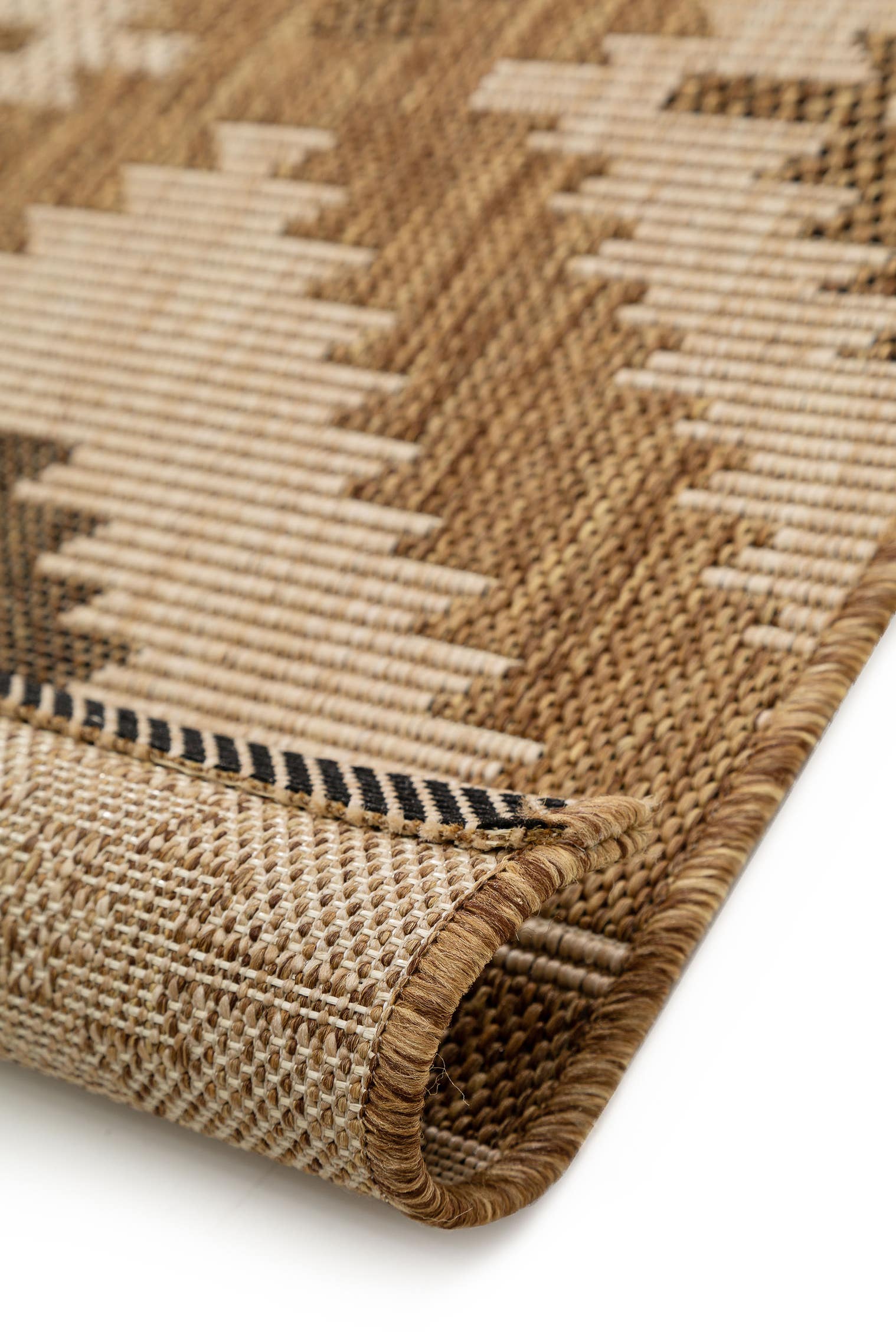 Teppich aus 100% Polypropylen in Beige mit bis 5 mm hohem Flor von benuta