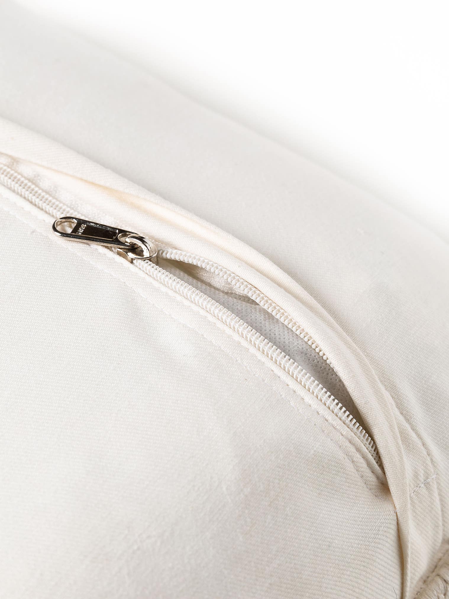Örngott Nova Creme med Uni-design i 100% Viskos från benuta Pure