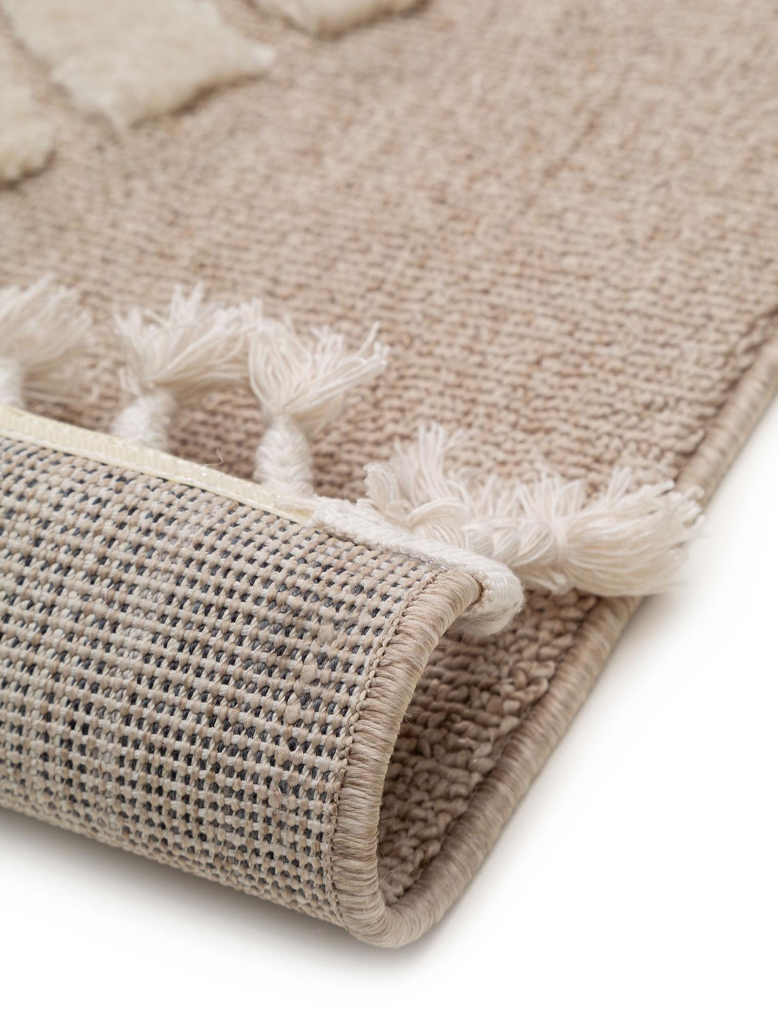 Teppich aus 100% Polyester in Beige mit 11 bis 20 mm hohem Flor von Lytte