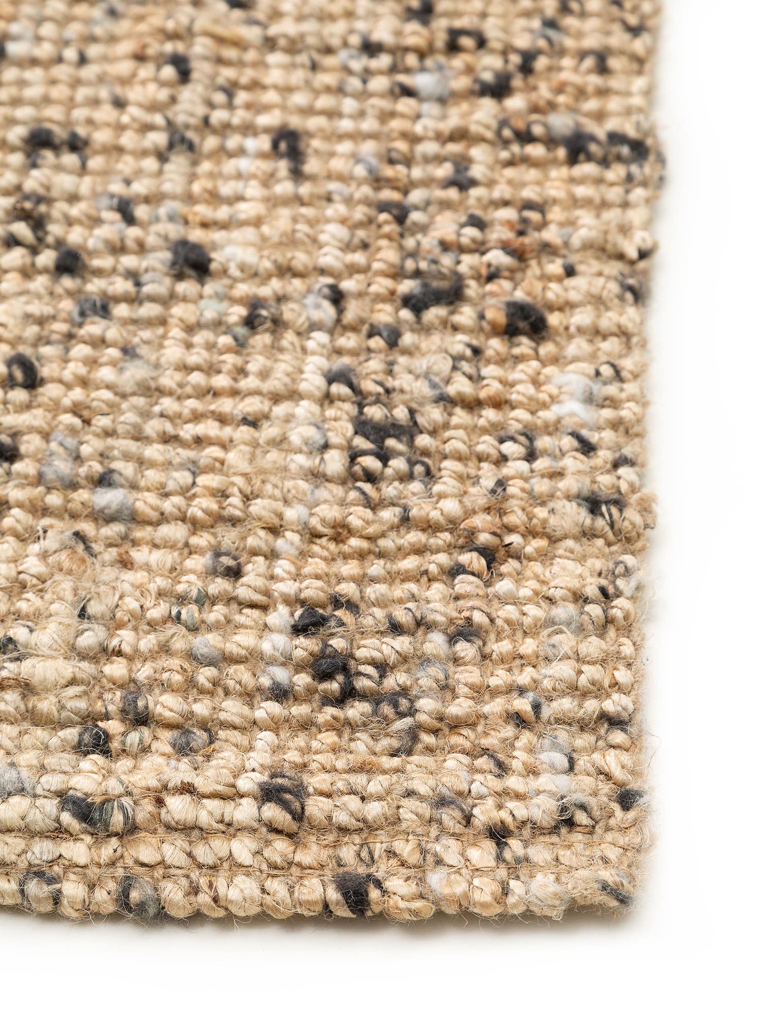 Teppich aus 85% Jute, 15% Wolle in Beige mit bis 5 mm hohem Flor von benuta Pure