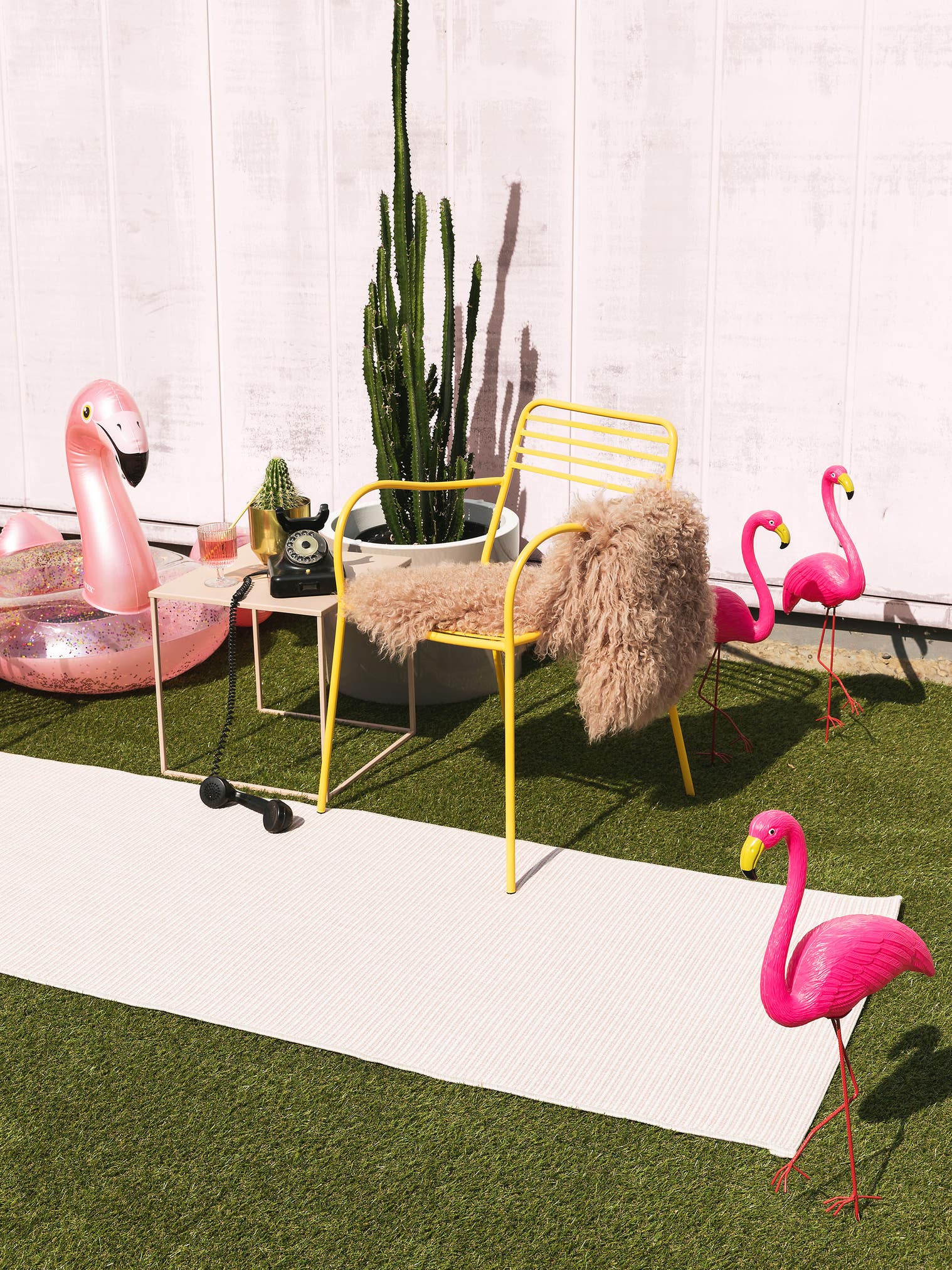 Teppich aus 100% Polypropylen in Rosa mit bis 5 mm hohem Flor von benuta