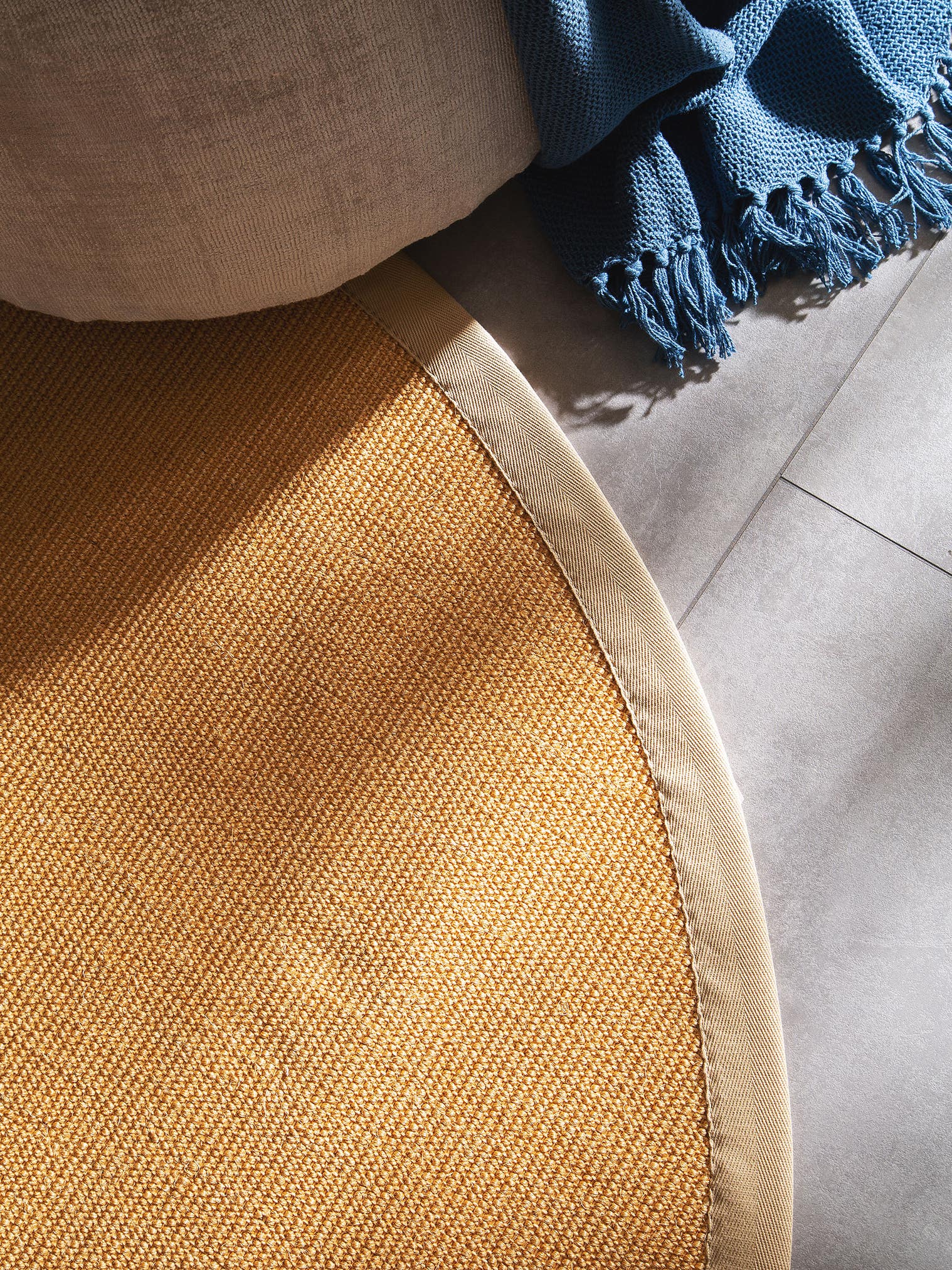 Teppich aus 100% Sisal in Beige mit bis 5 mm hohem Flor von benuta Nest