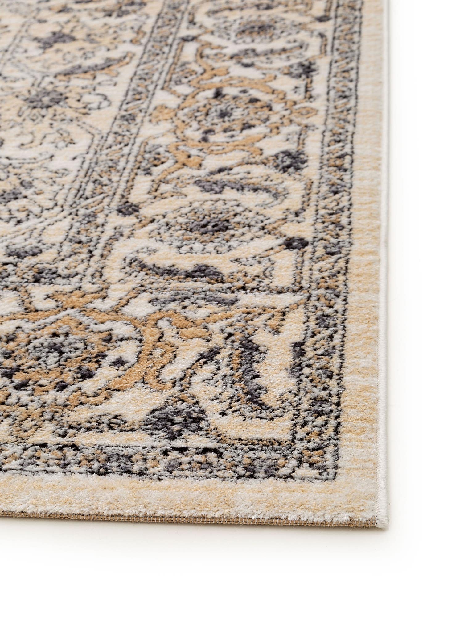 Teppich aus 70% Polyester, 30% Polypropylen in Beige mit 11 bis 20 mm hohem Flor von benuta Nest