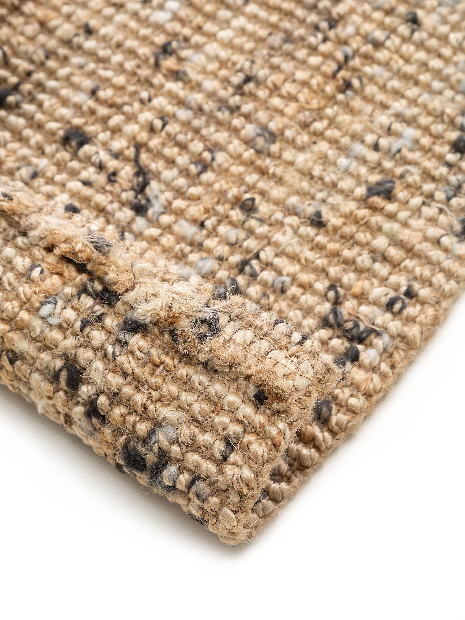Teppich aus 85% Jute, 15% Wolle in Beige mit bis 5 mm hohem Flor von benuta Pure